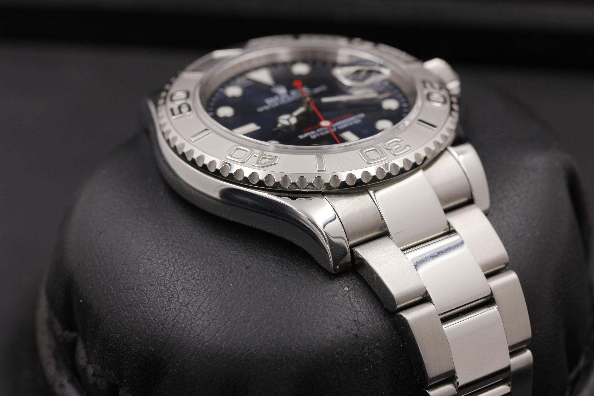 Watch Image 6