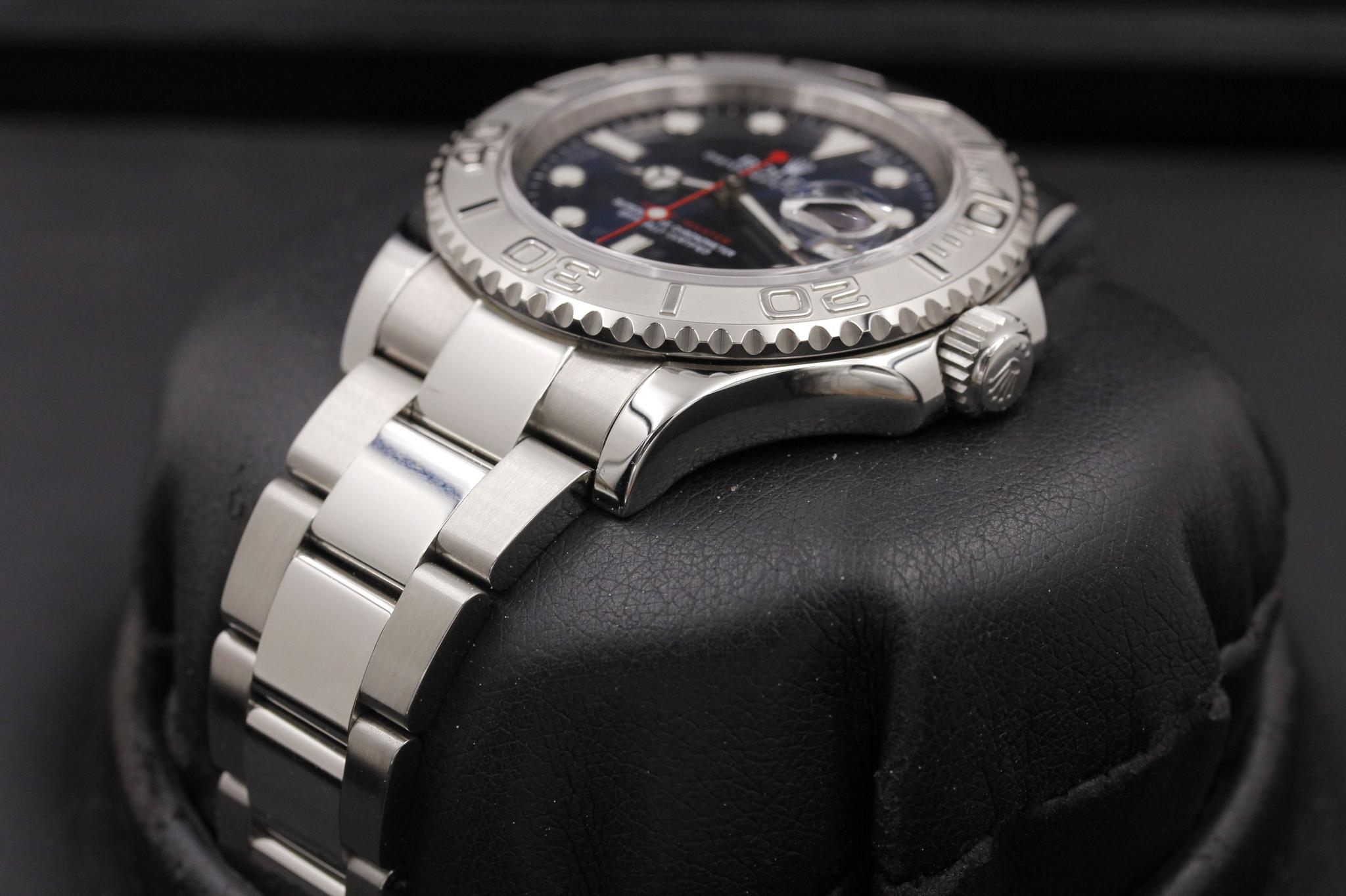 Watch Image 2