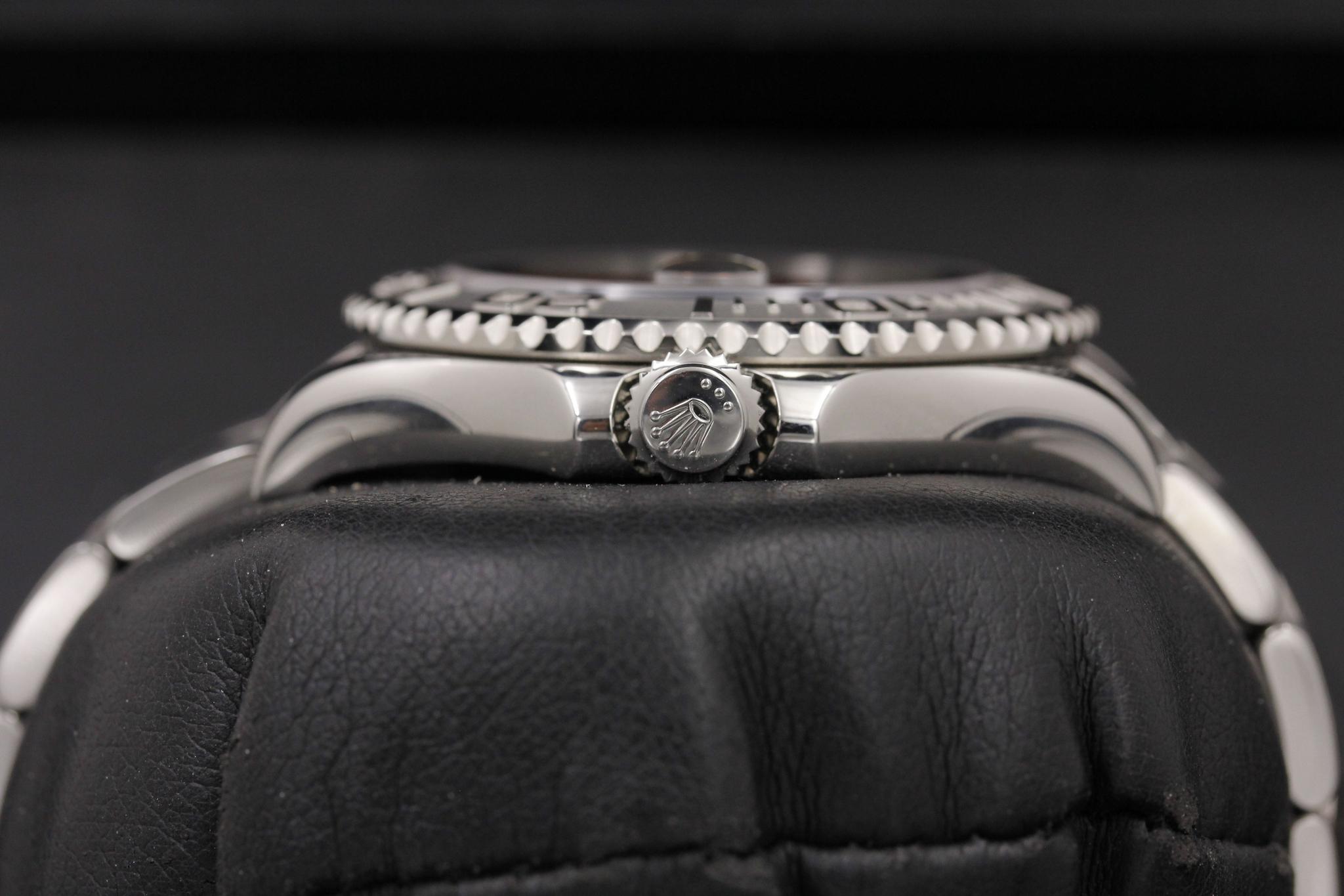 Watch Image 3