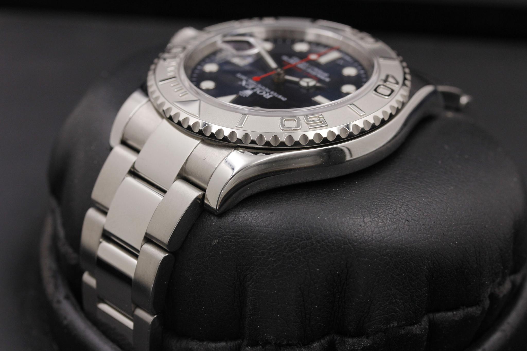 Watch Image 5