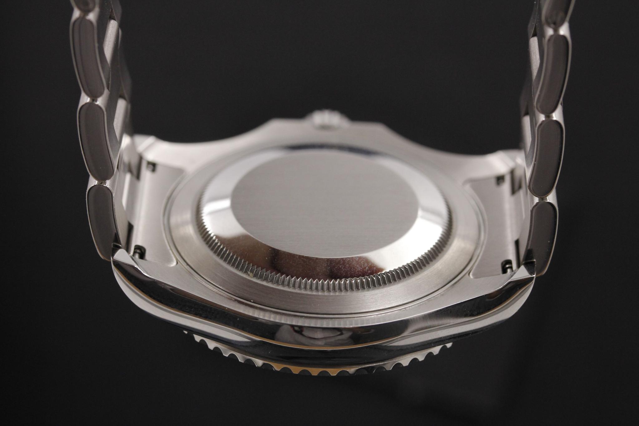 Watch Image 7