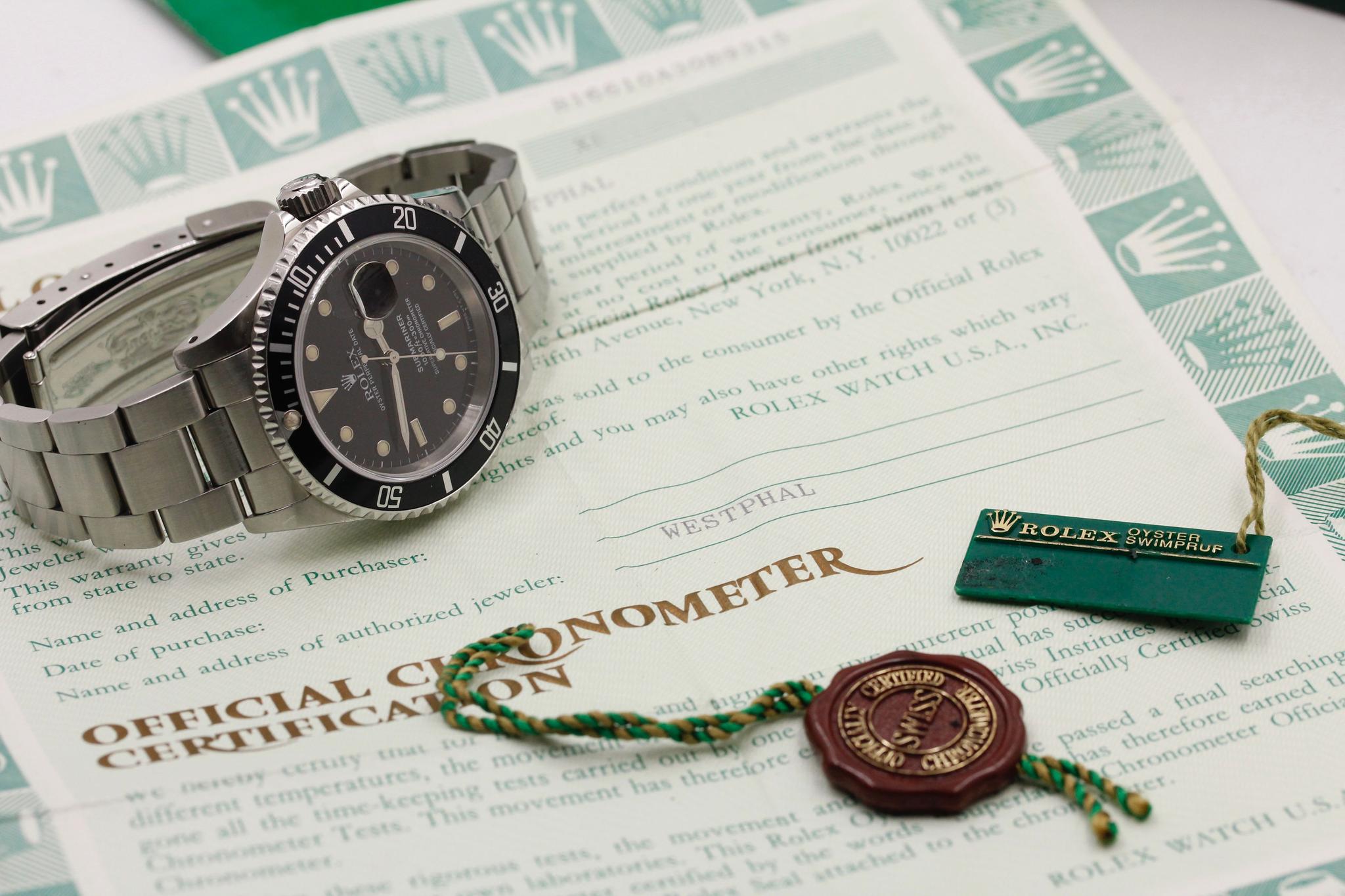 Watch Image 12