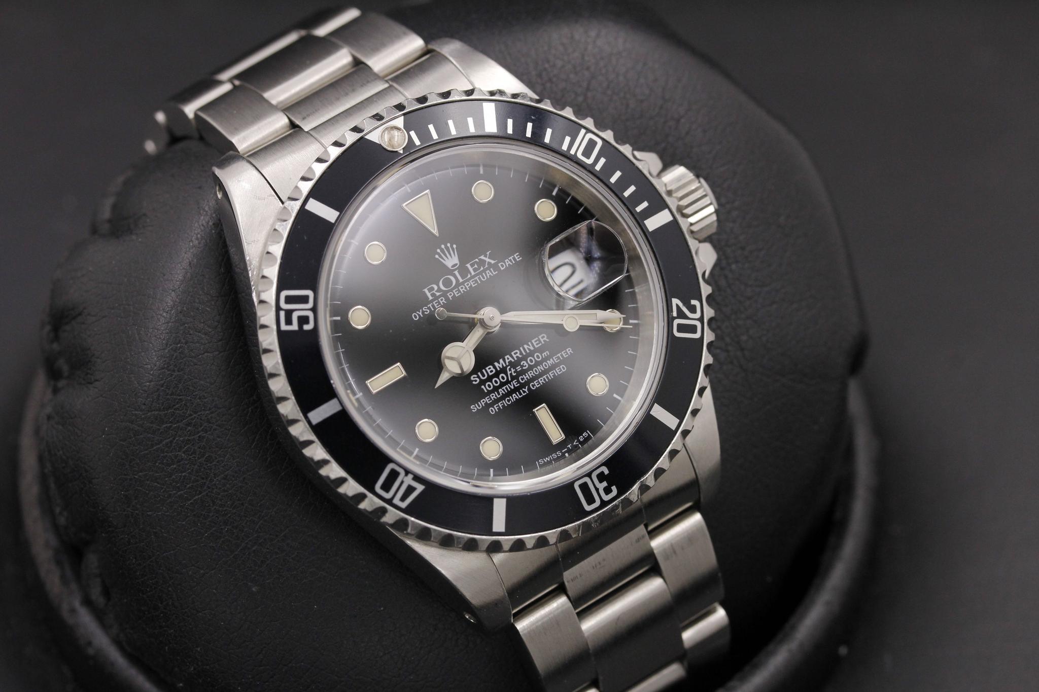 Watch Image 10