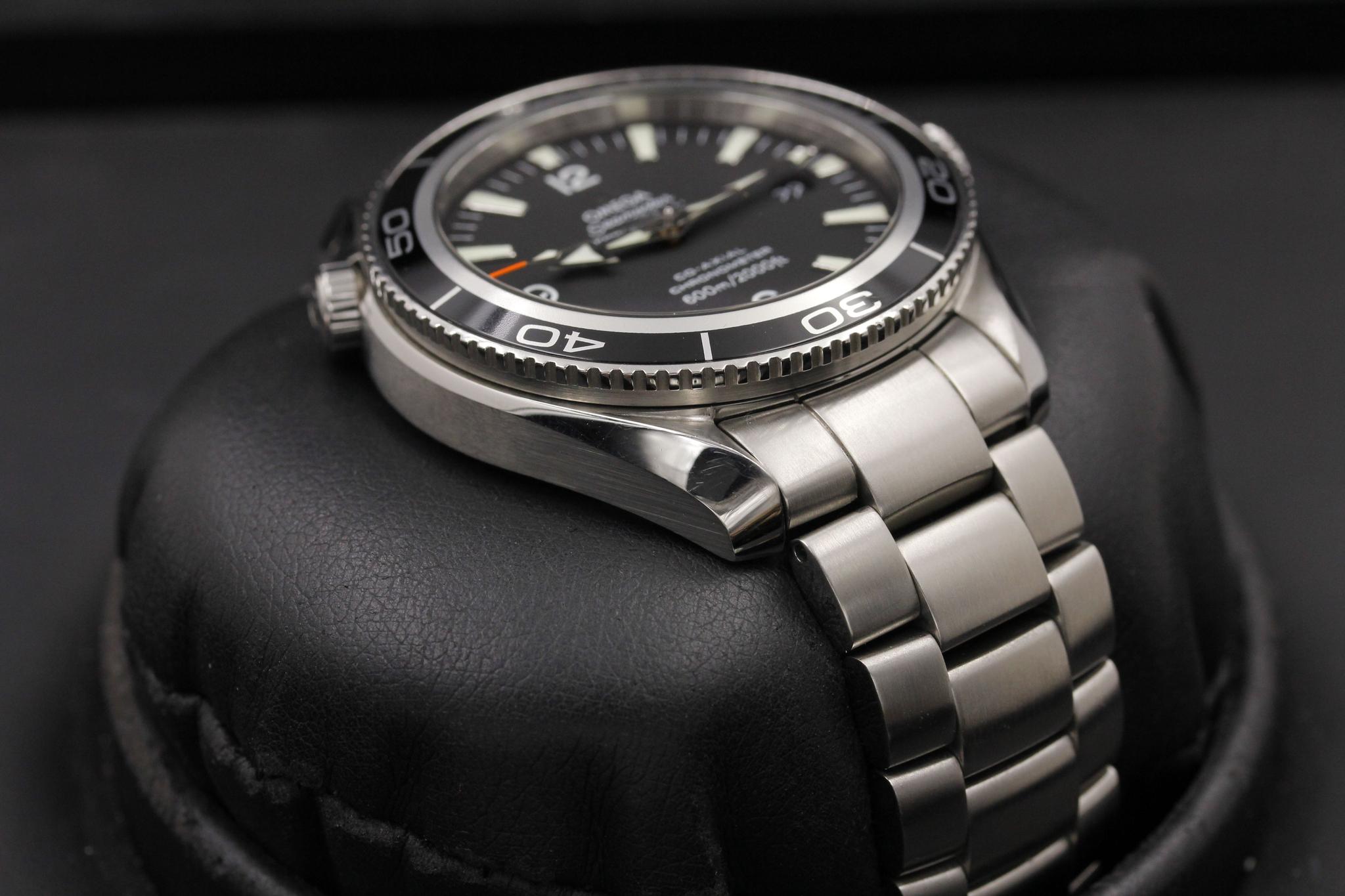Watch Image 6