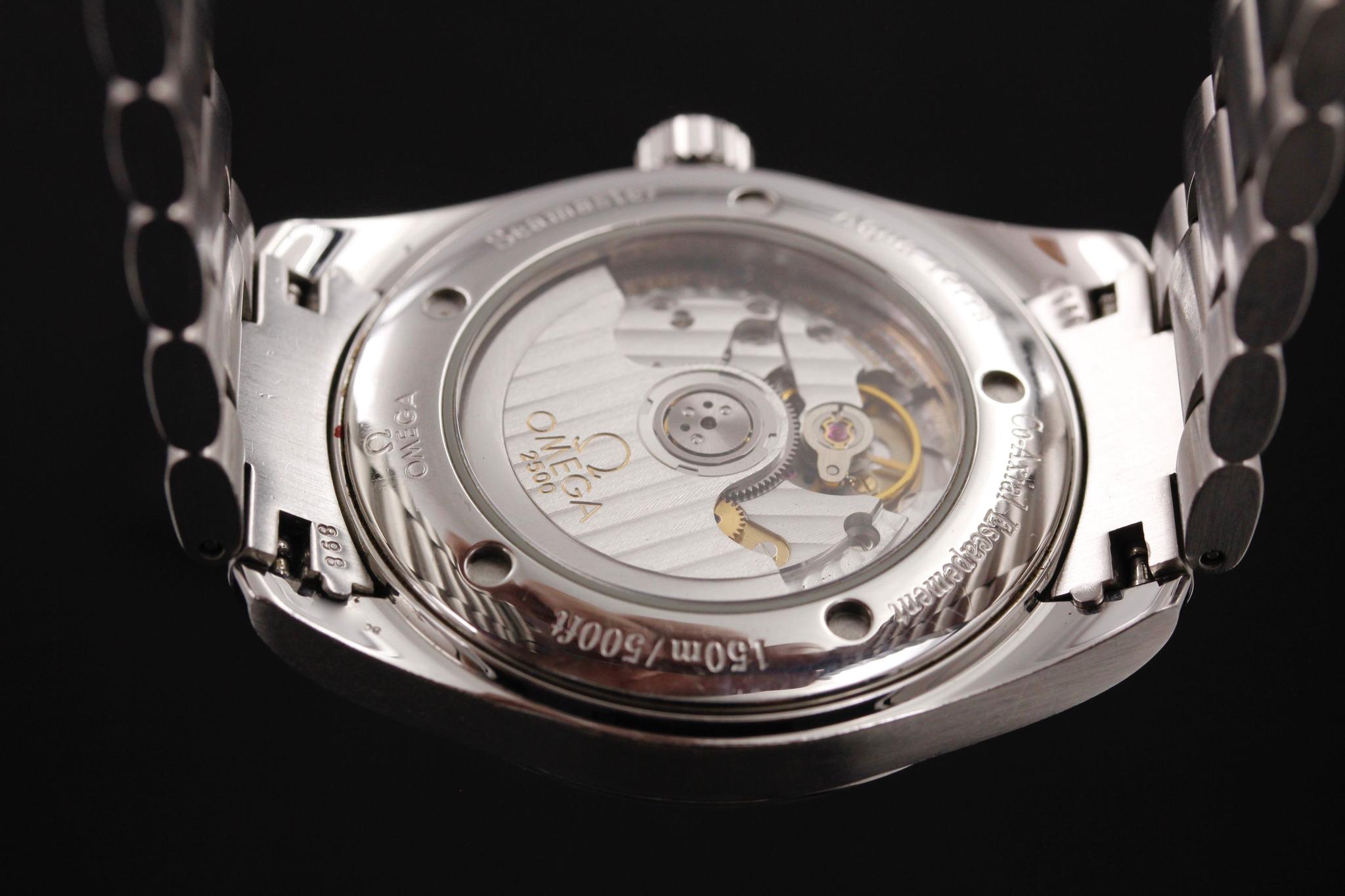 Watch Image 7