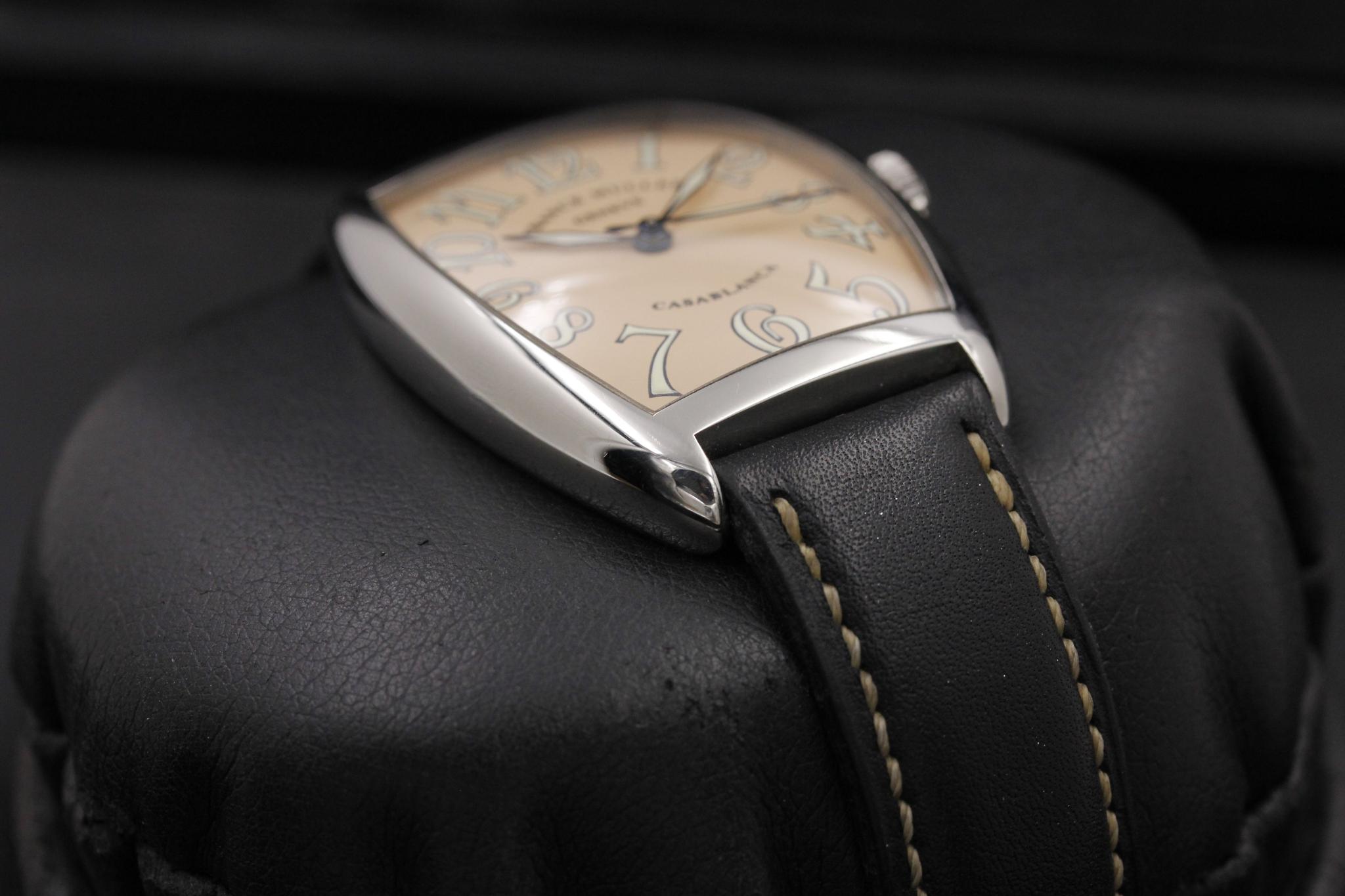Watch Image 6