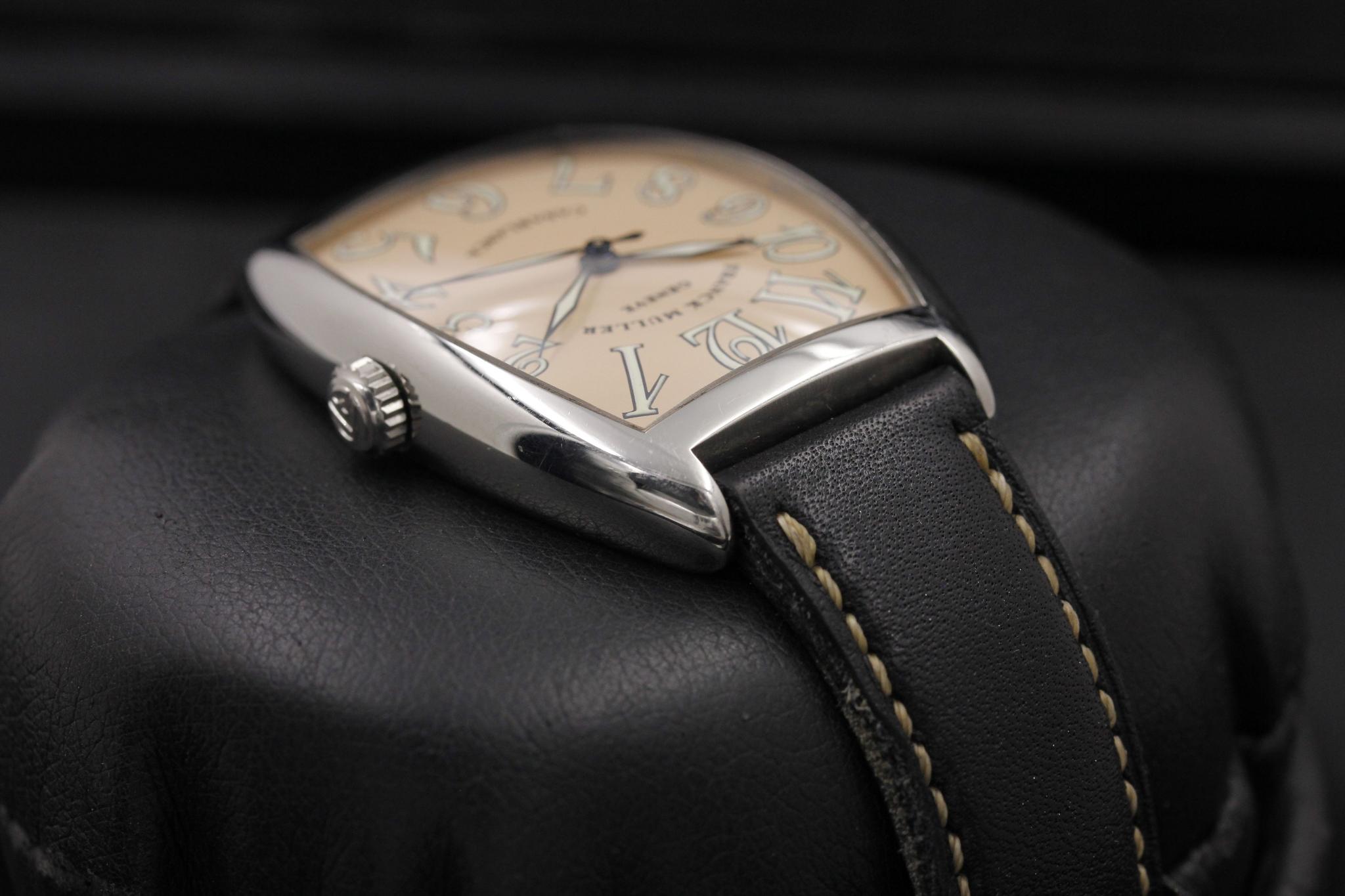 Watch Image 4