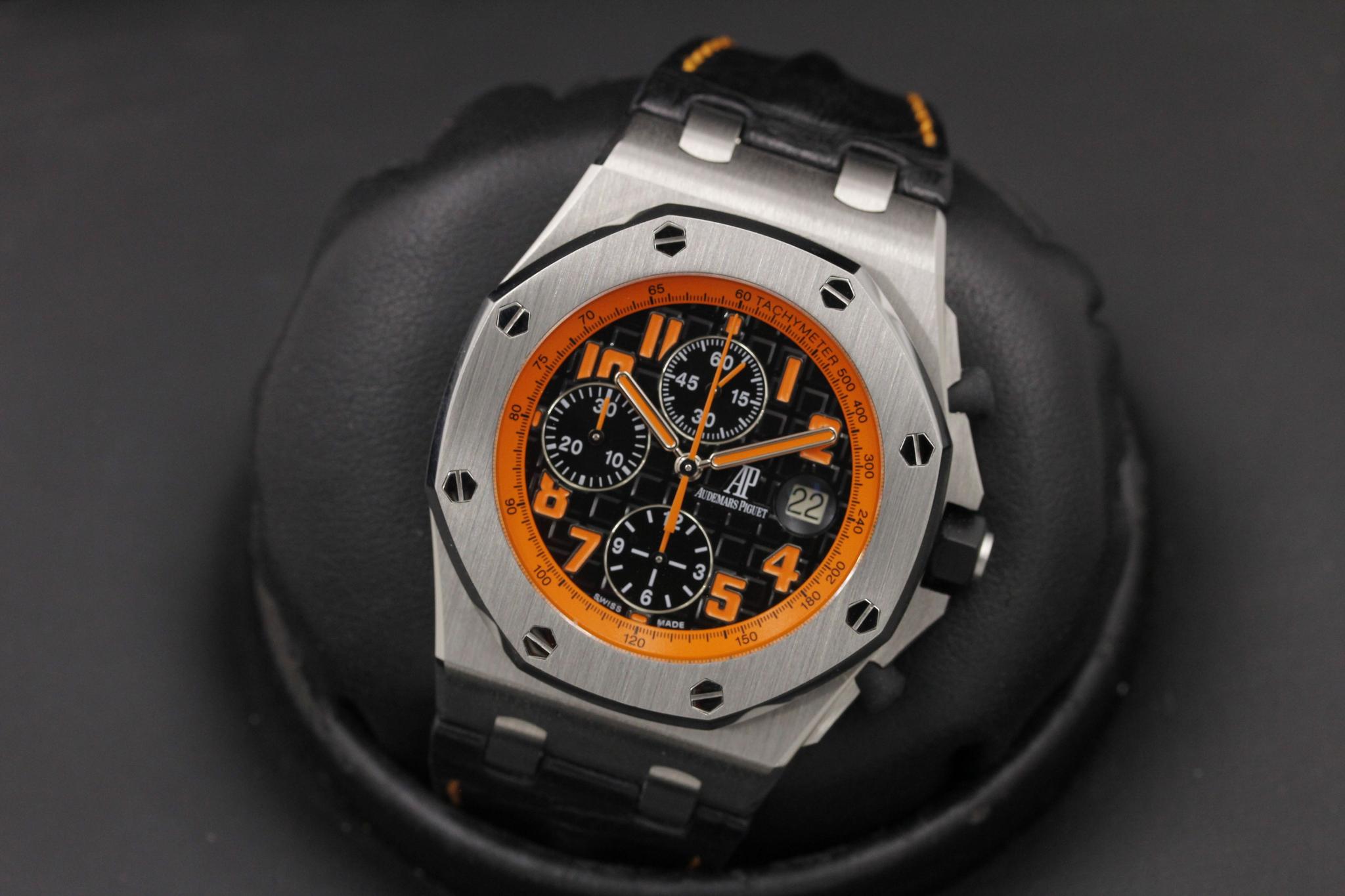 Watch Image 9