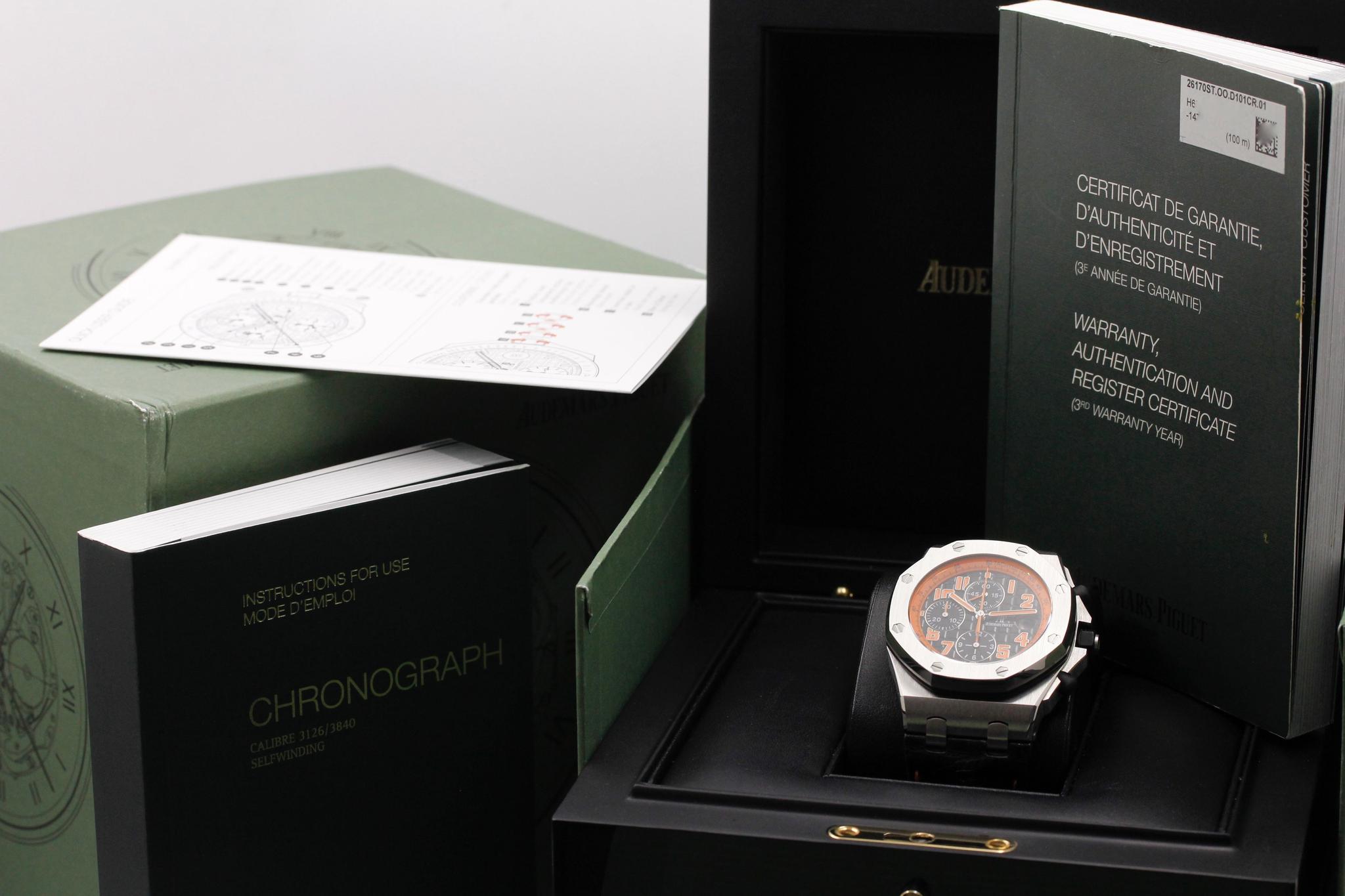 Watch Image 12