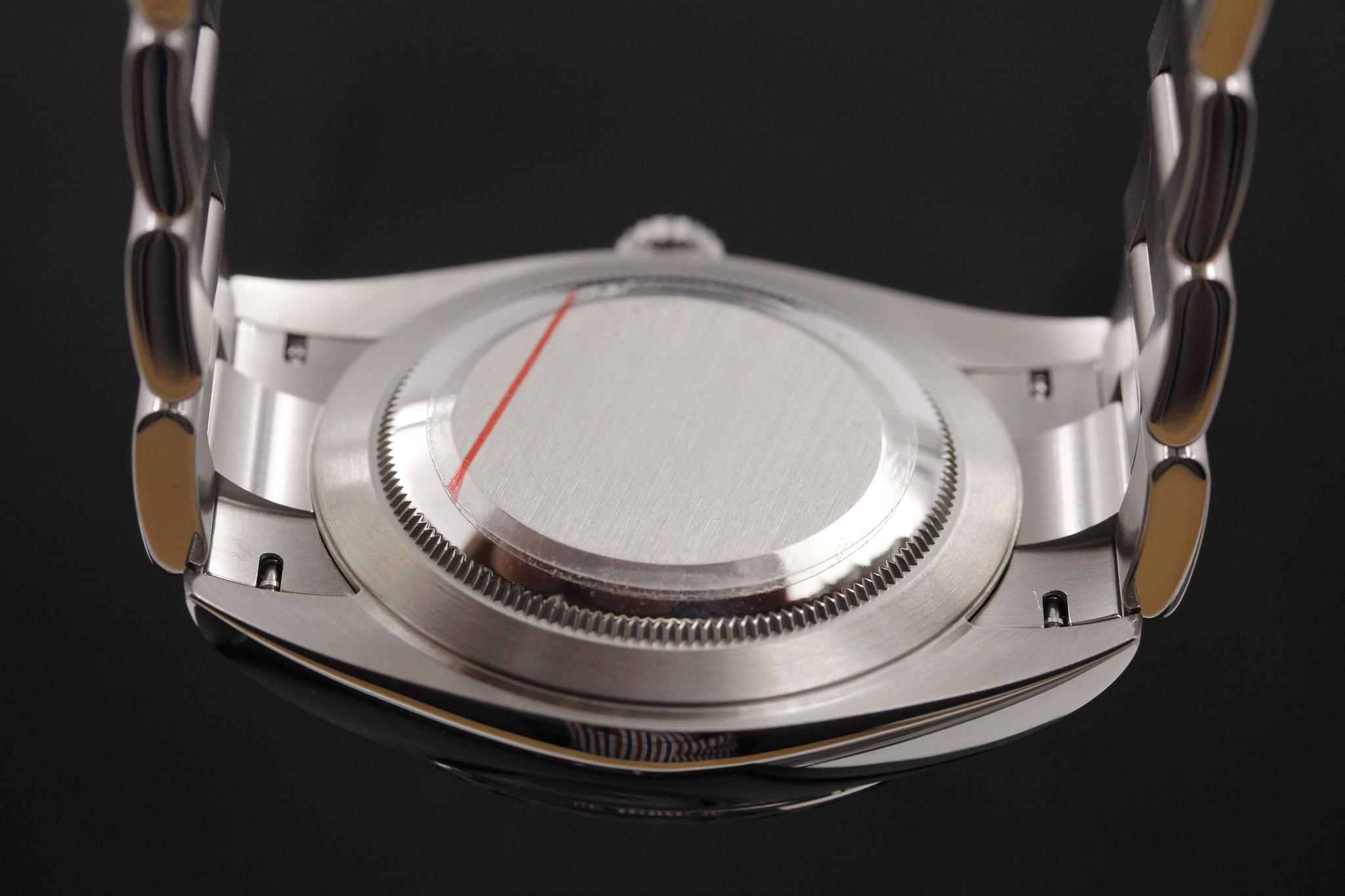 Watch Image 7