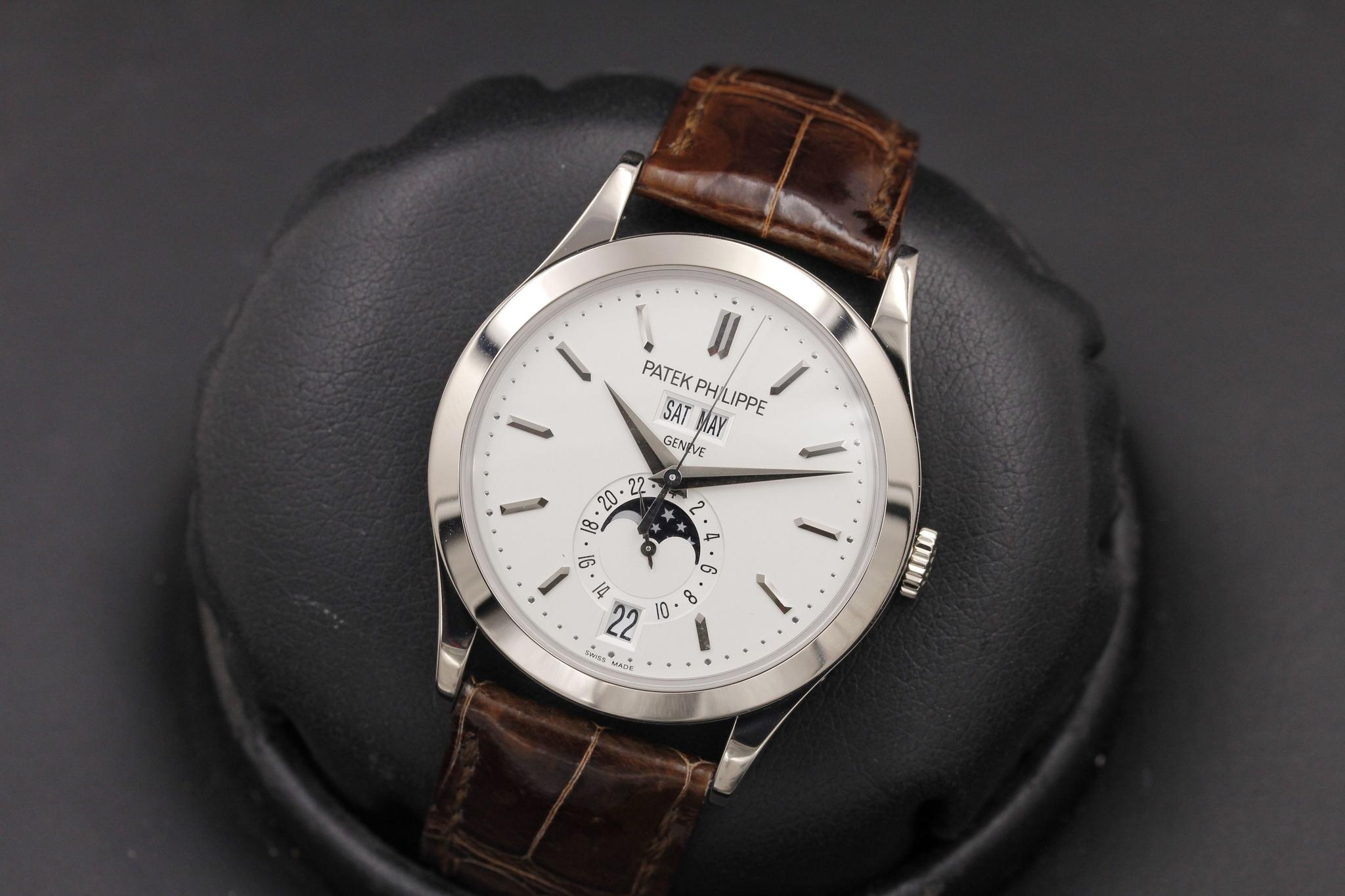Watch Image 10