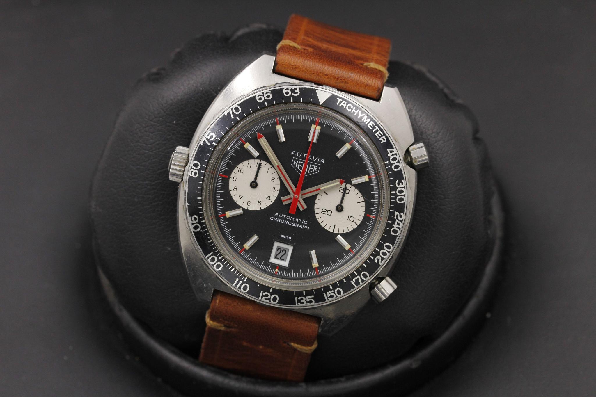 Watch Image 10