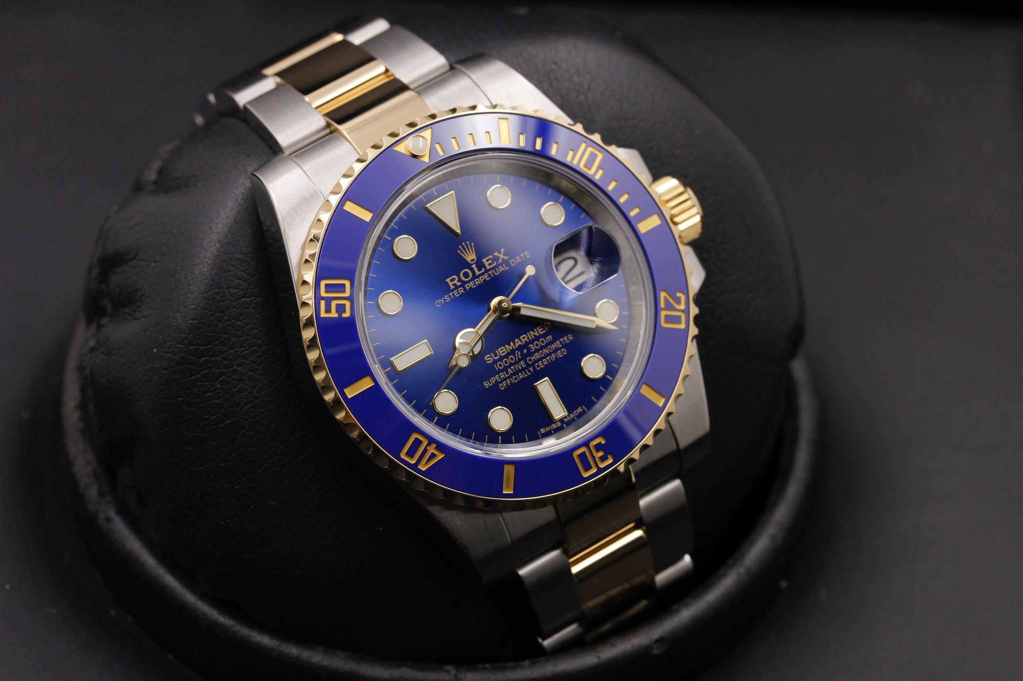 Watch Image 10