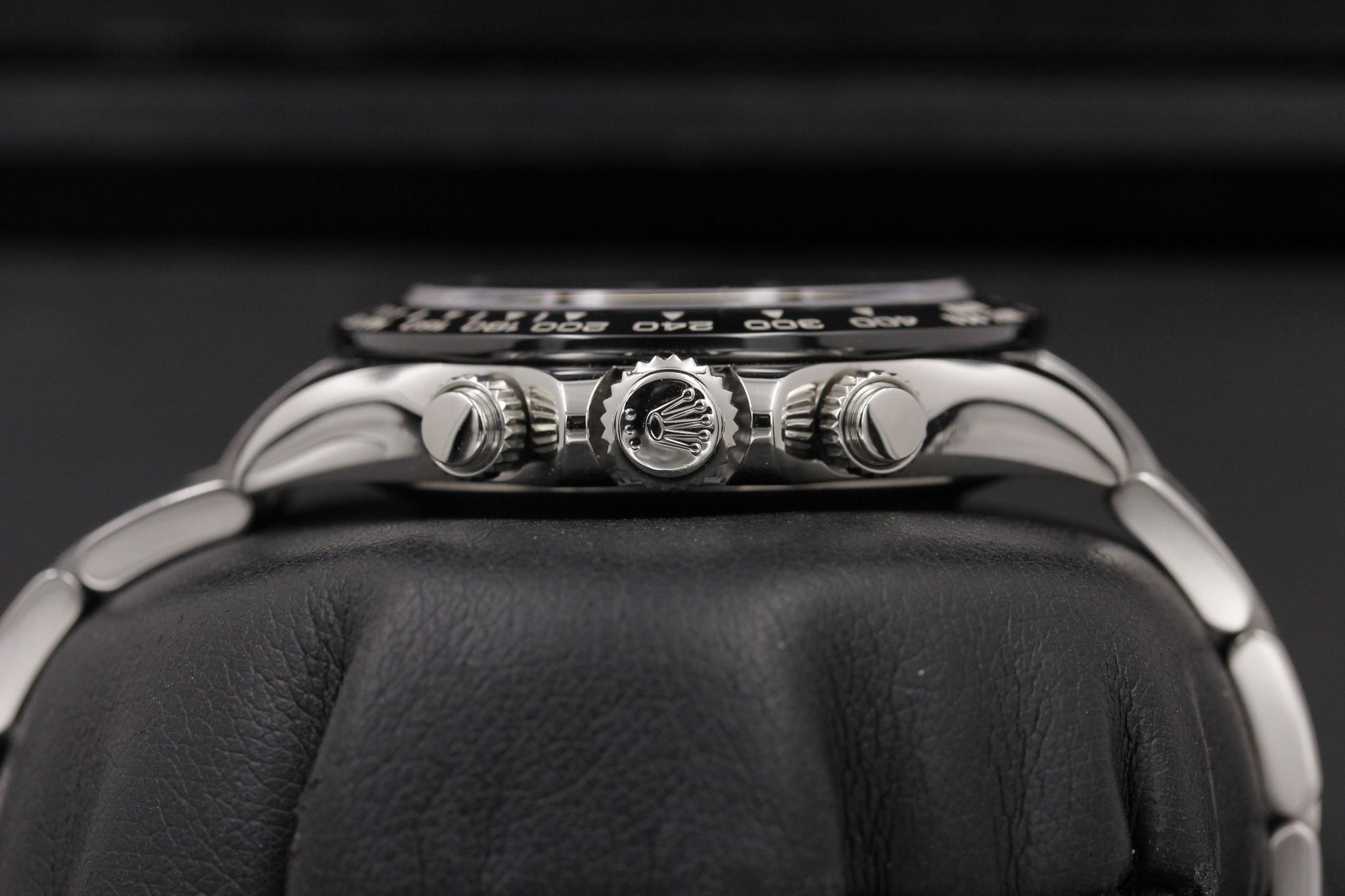 Watch Image 3