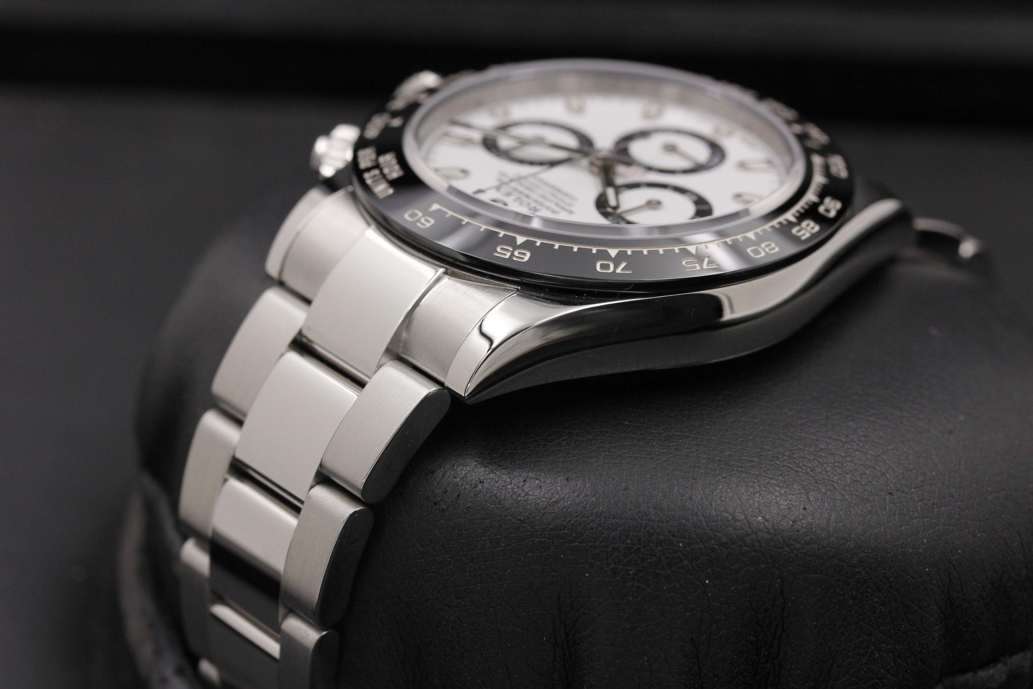 Watch Image 5