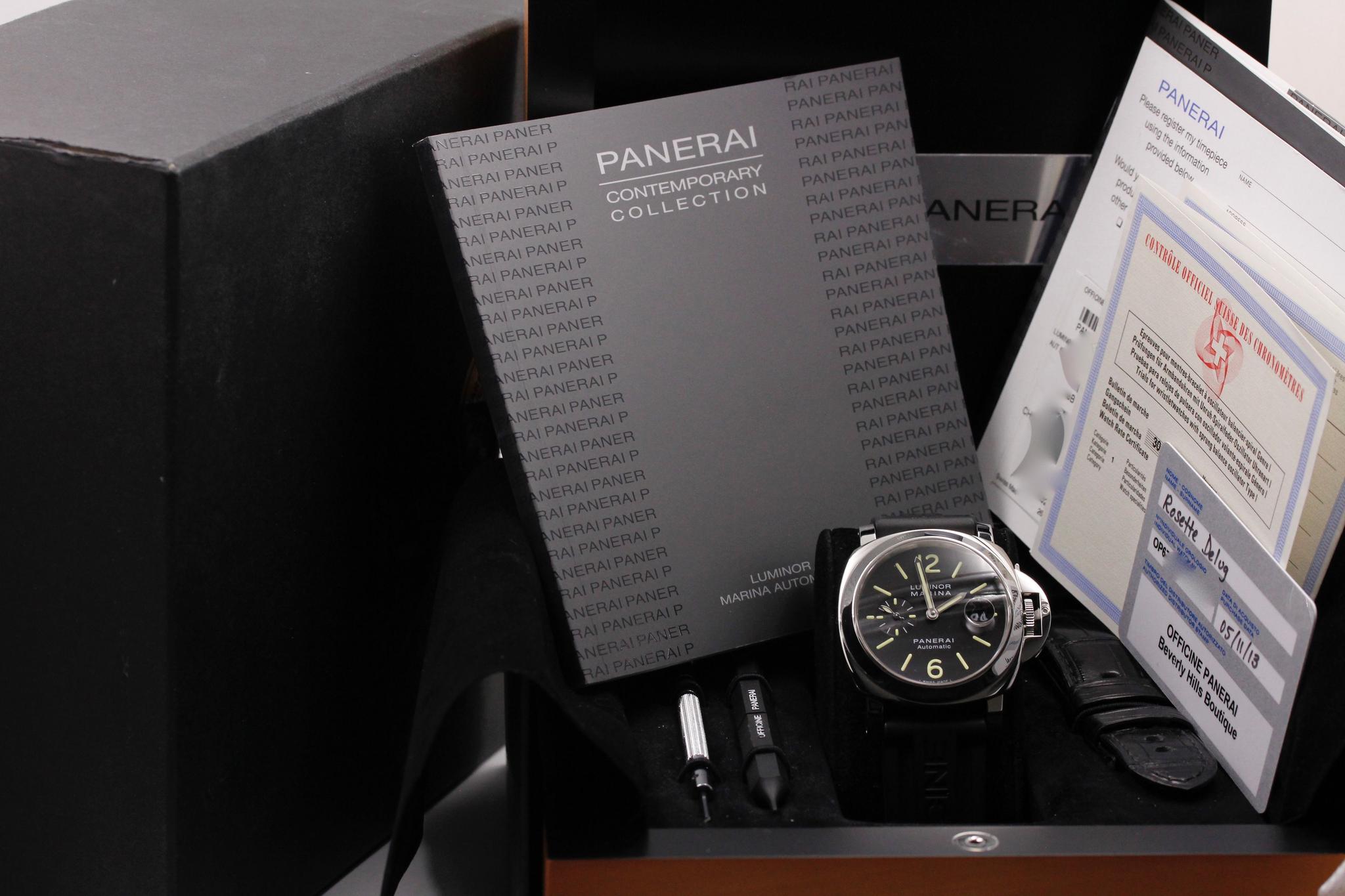 Watch Image 12