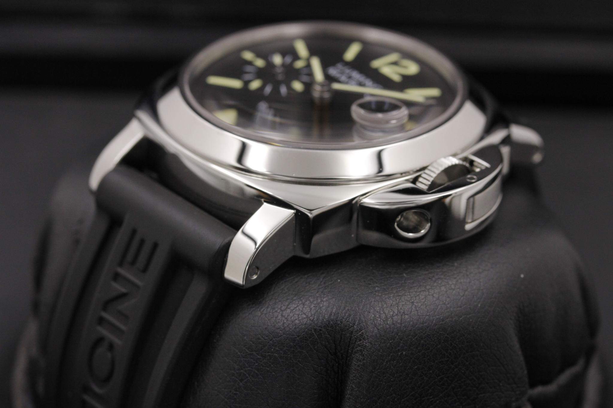 Watch Image 2