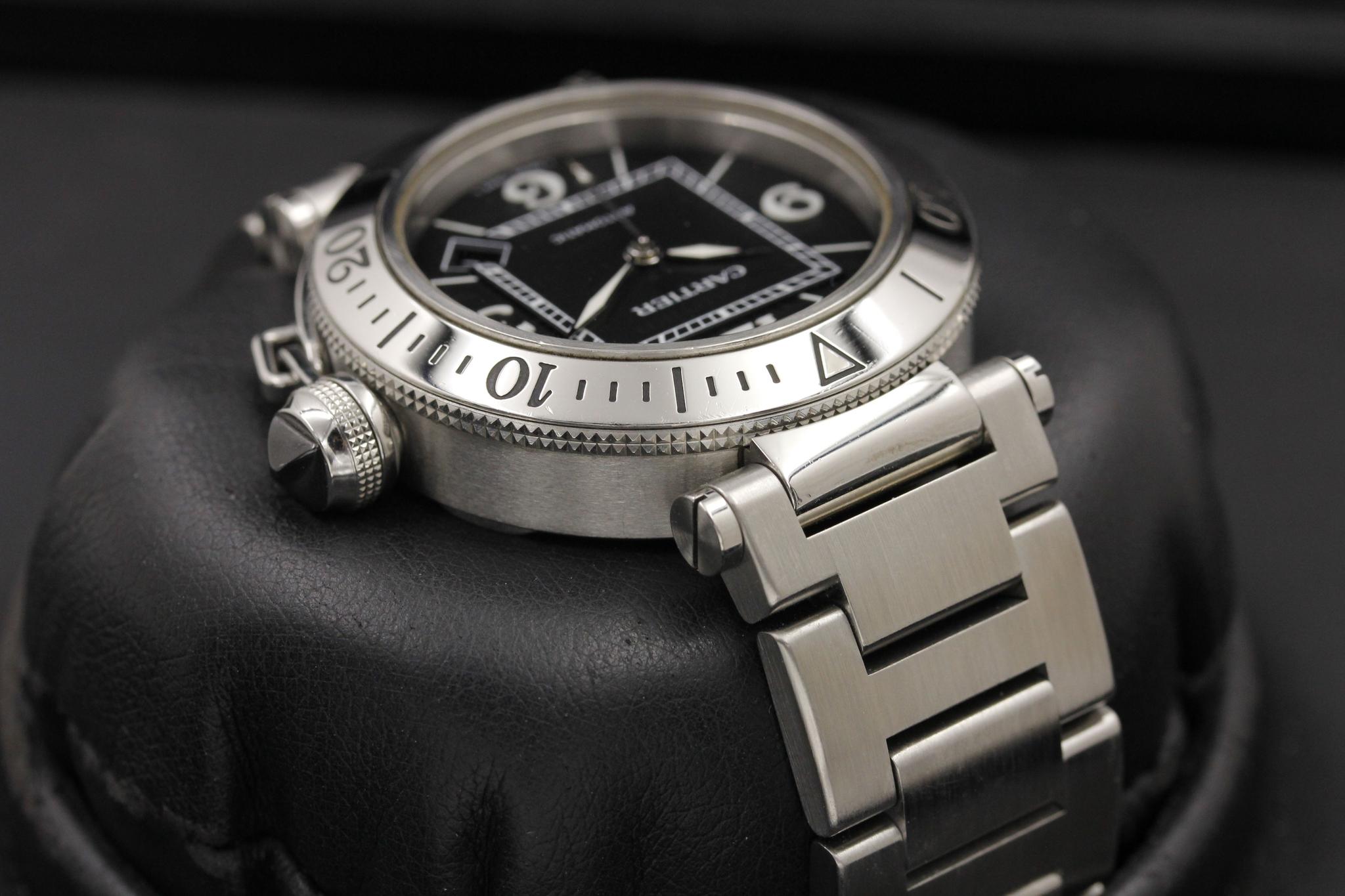 Watch Image 4