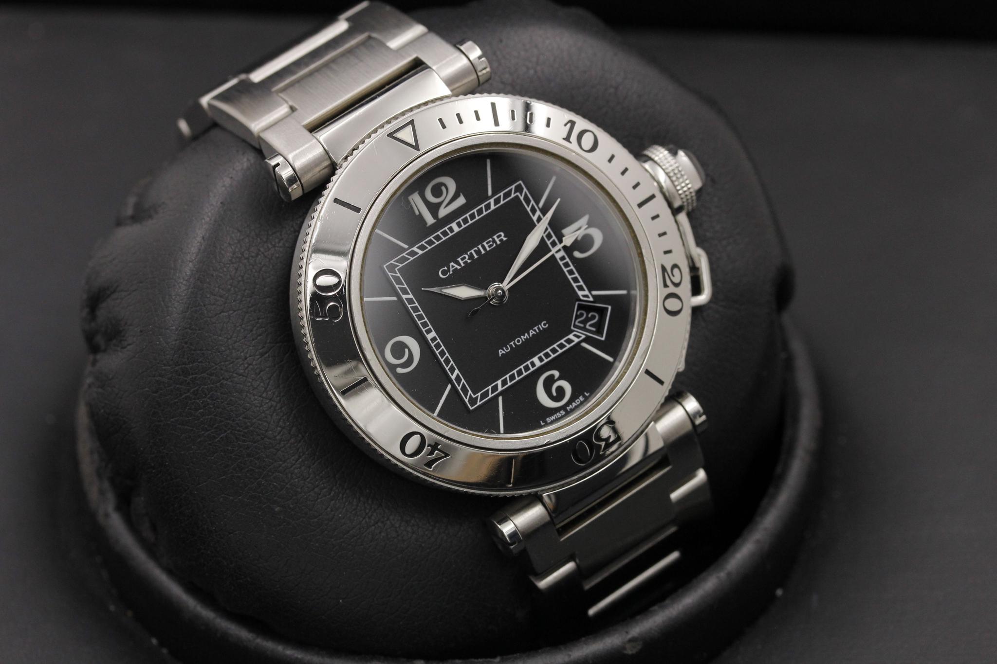 Watch Image 10