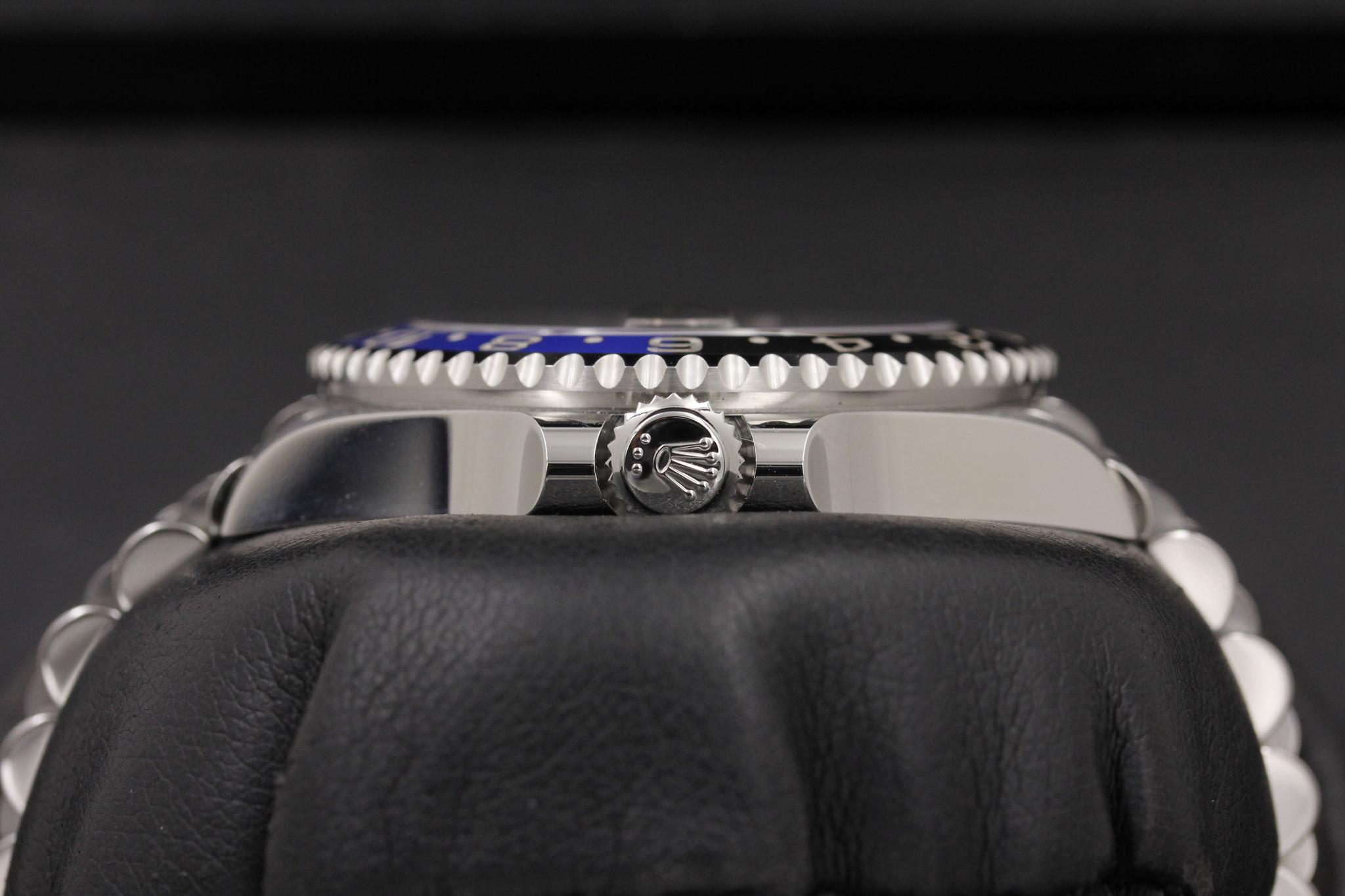 Watch Image 3