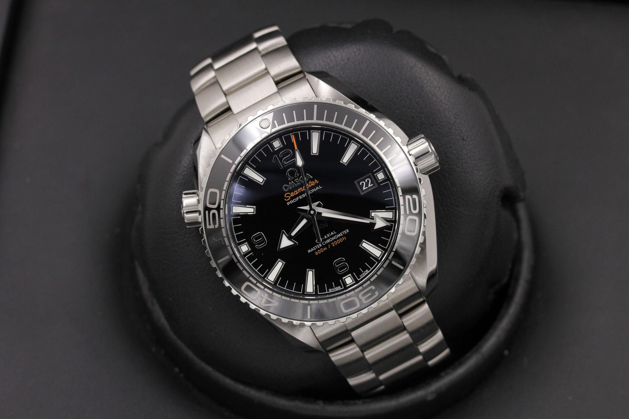 Watch Image 9
