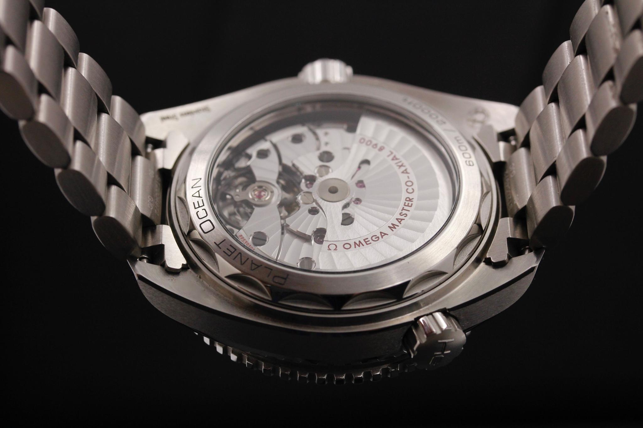 Watch Image 7