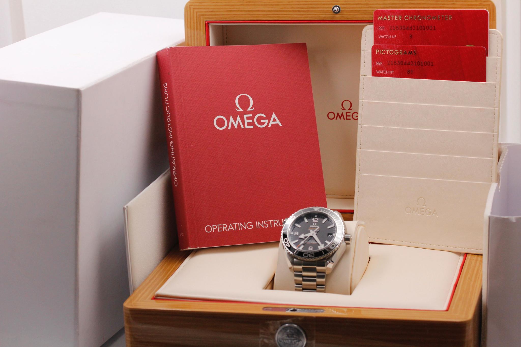 Watch Image 11