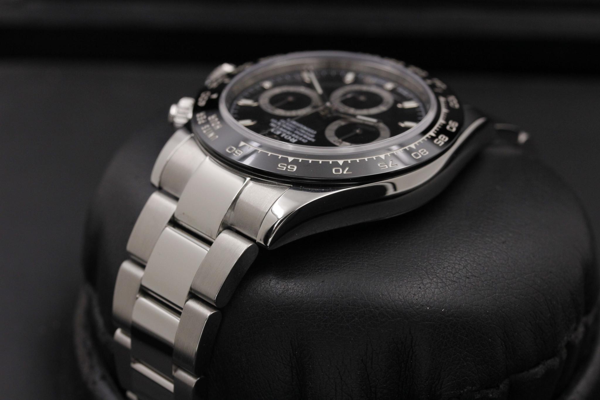 Watch Image 5