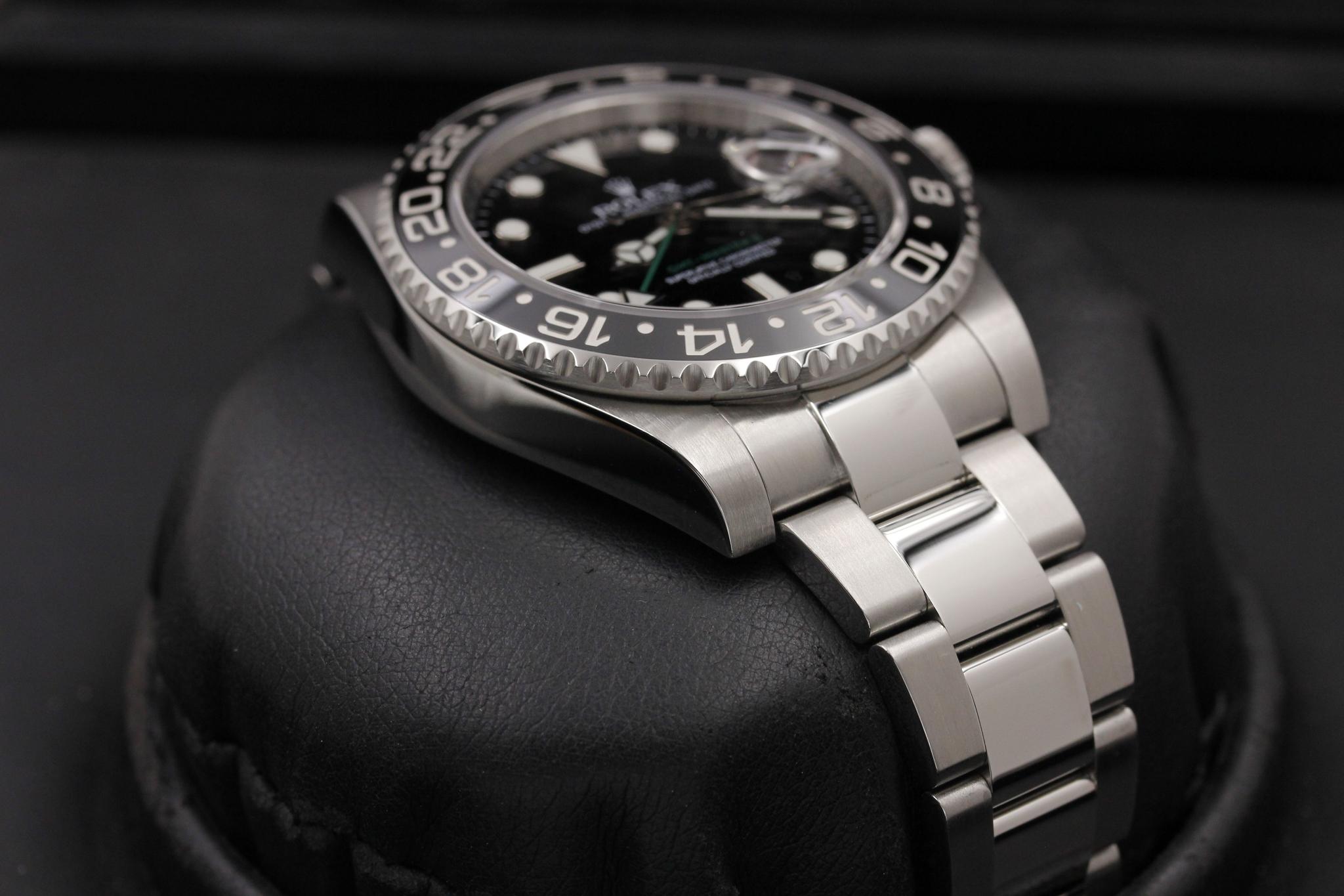 Watch Image 6