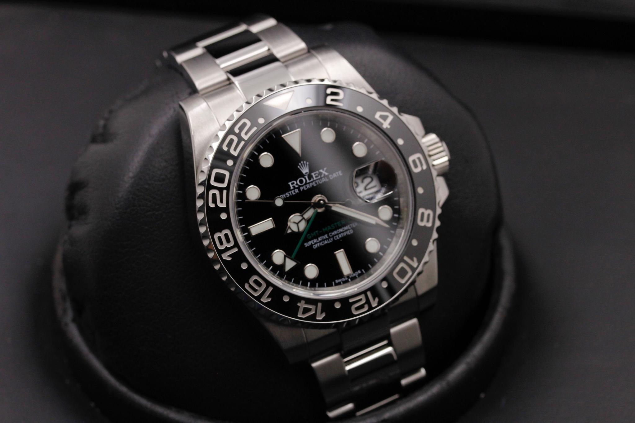 Watch Image 10