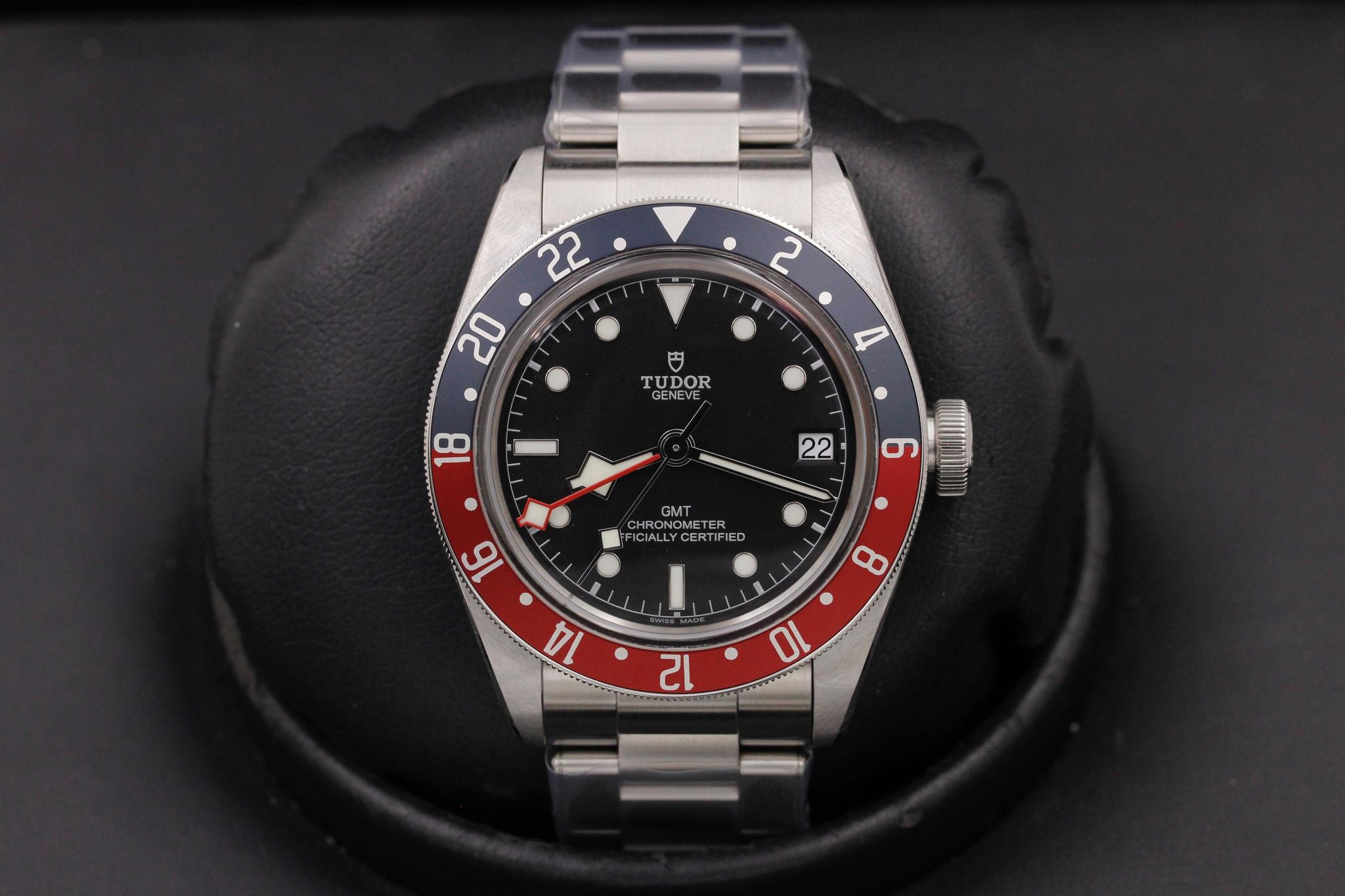 Watch Image 1