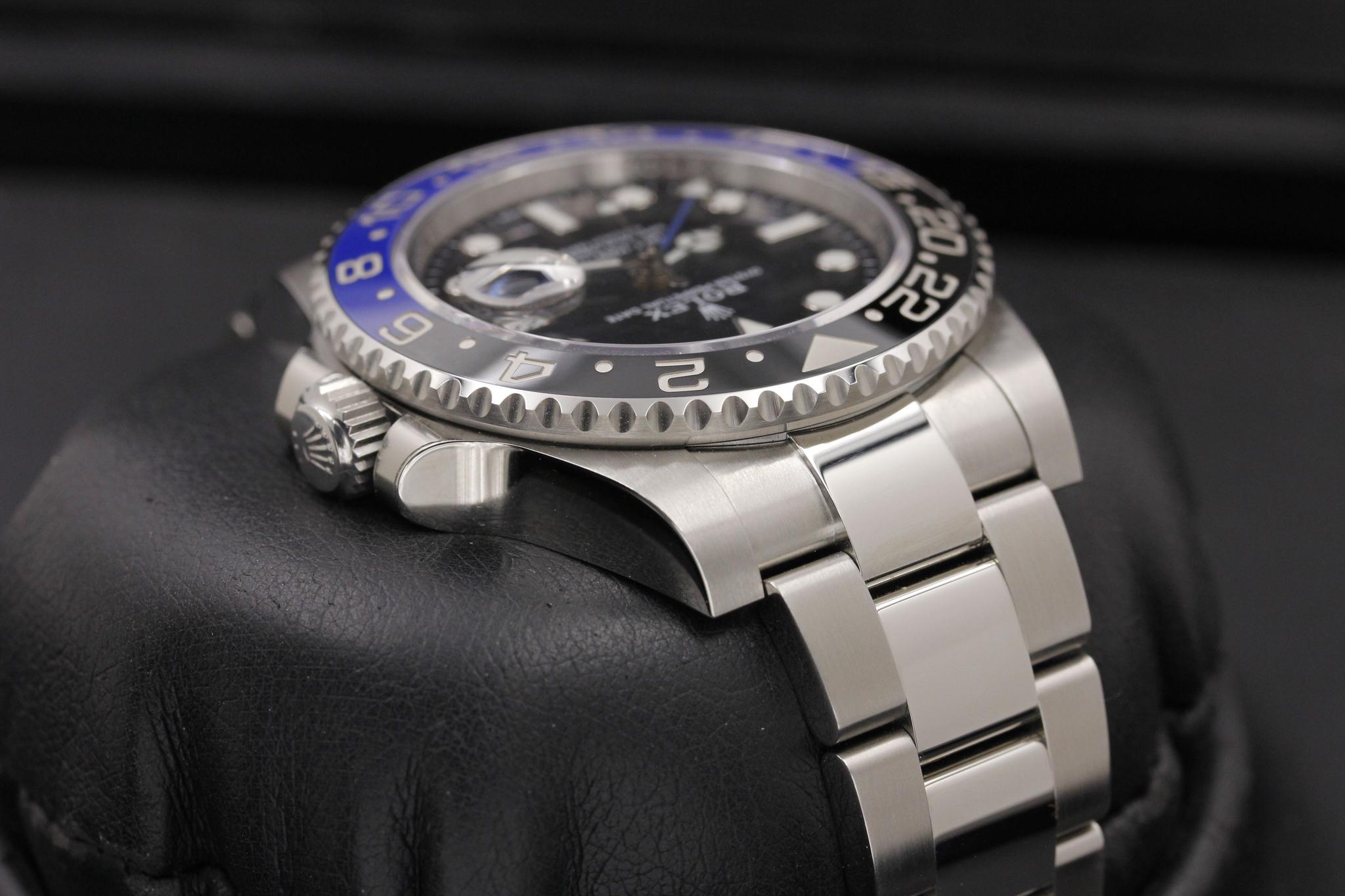 Watch Image 4