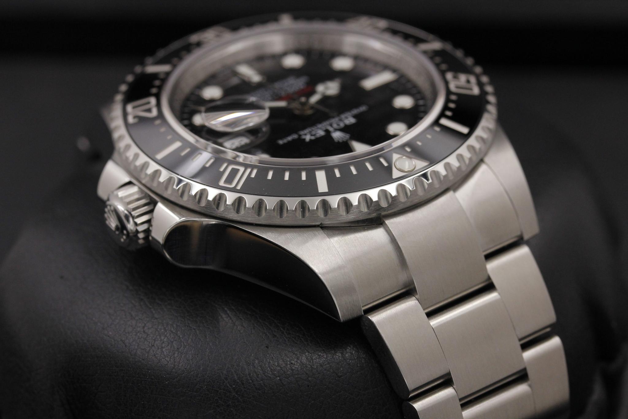 Watch Image 4