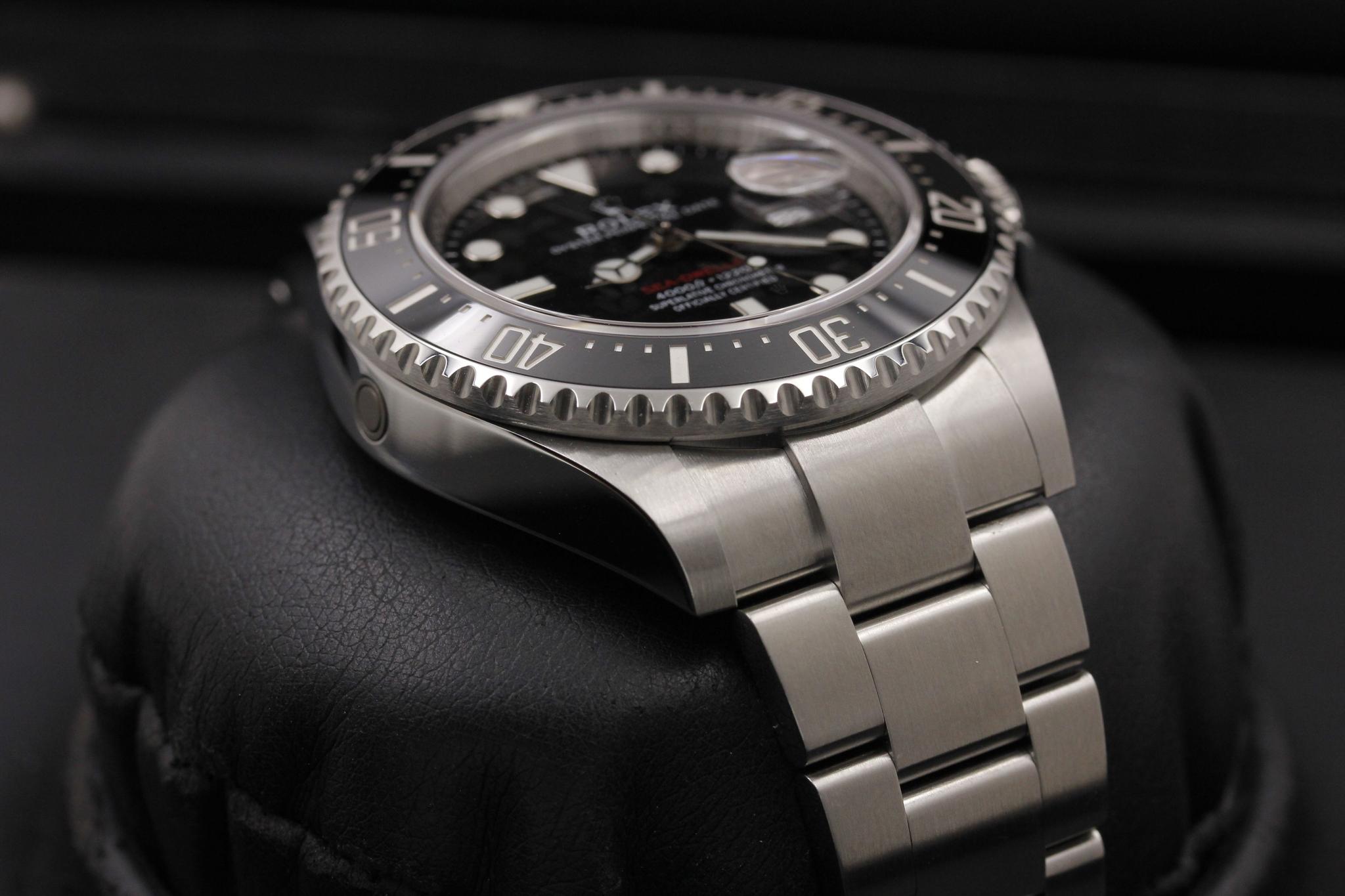 Watch Image 6