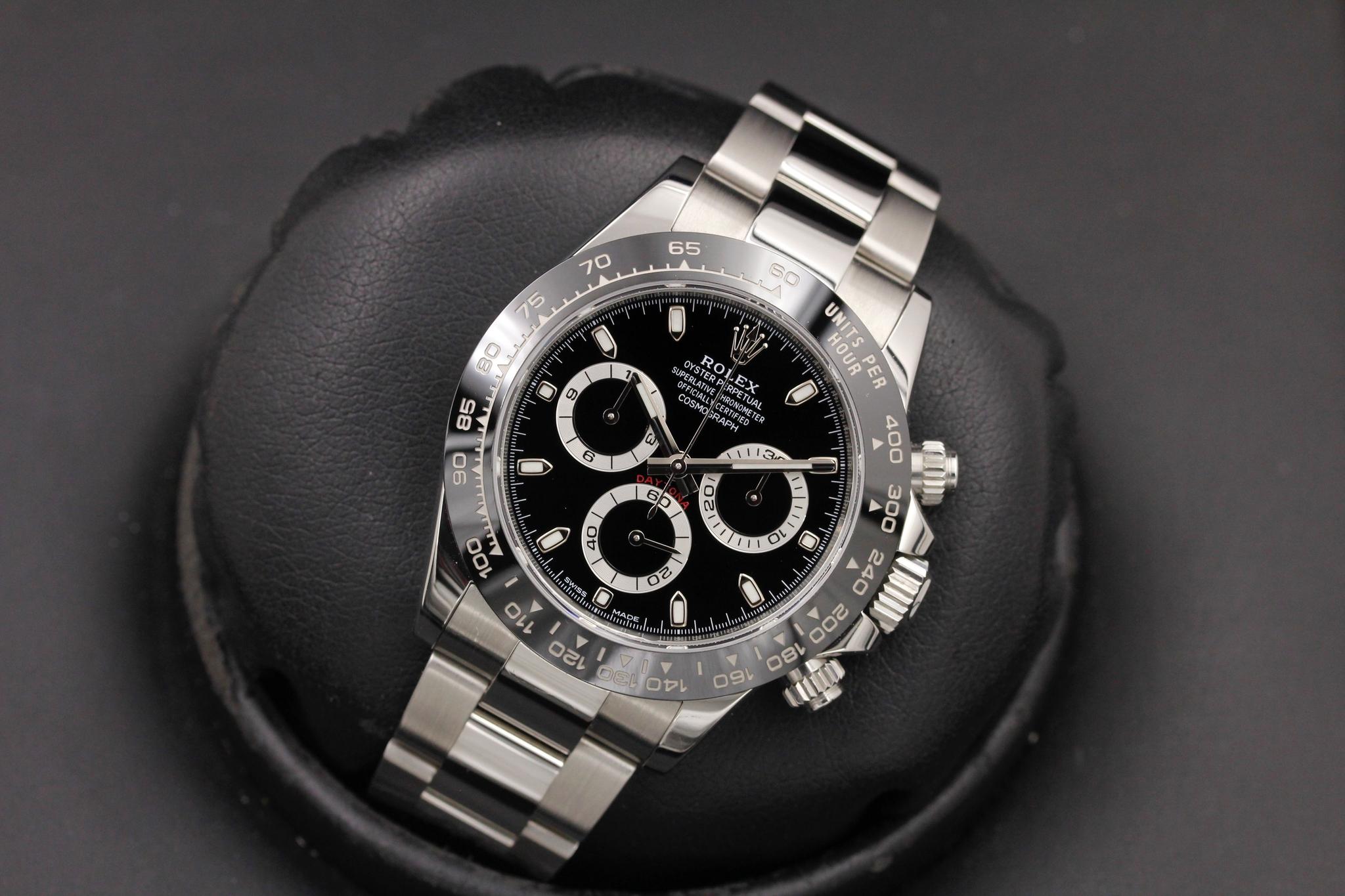 Watch Image 9