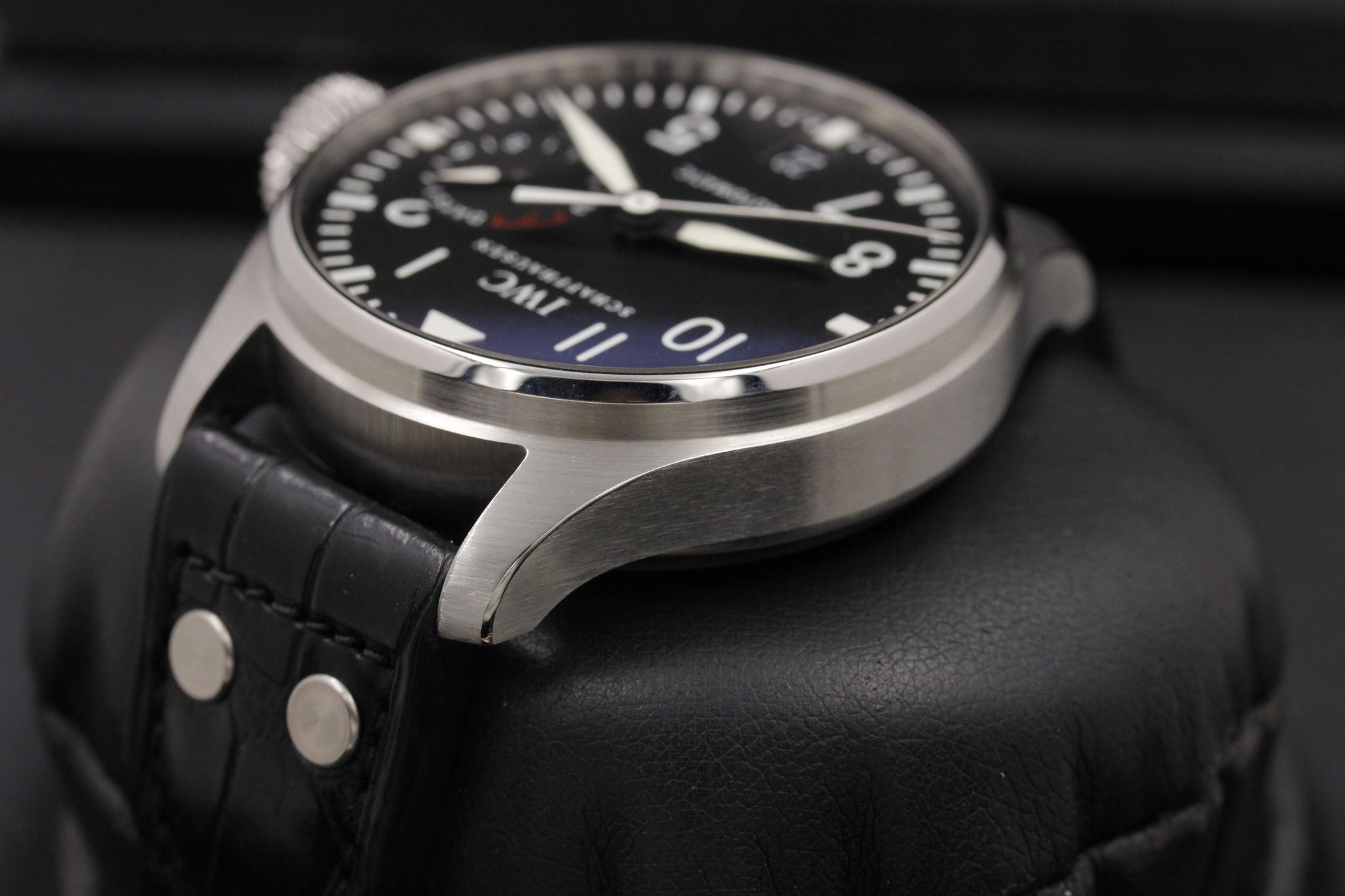 Watch Image 5