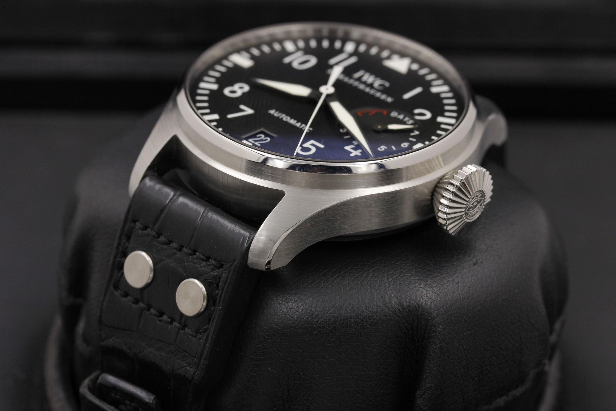Watch Image 2