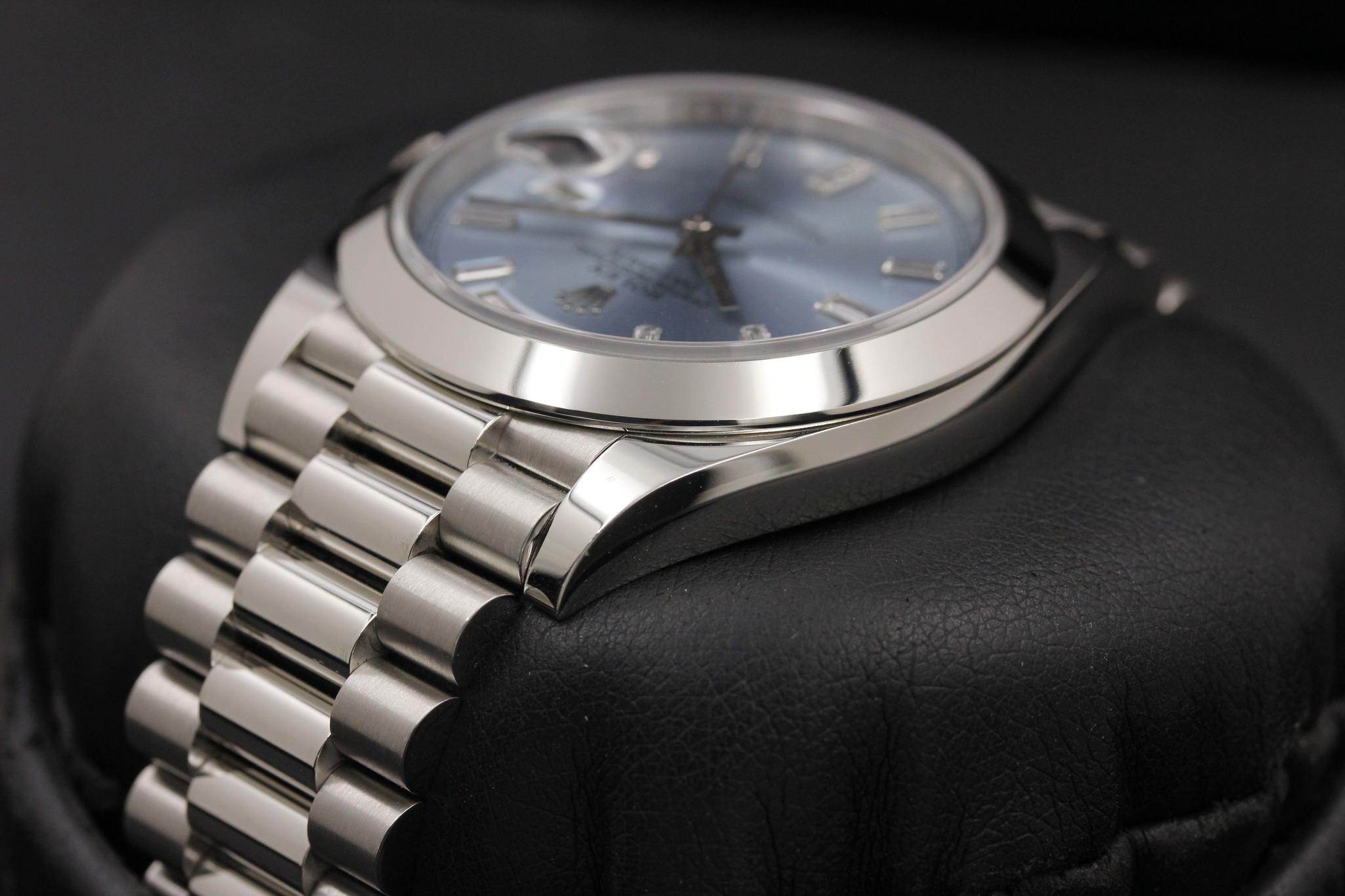 Watch Image 5