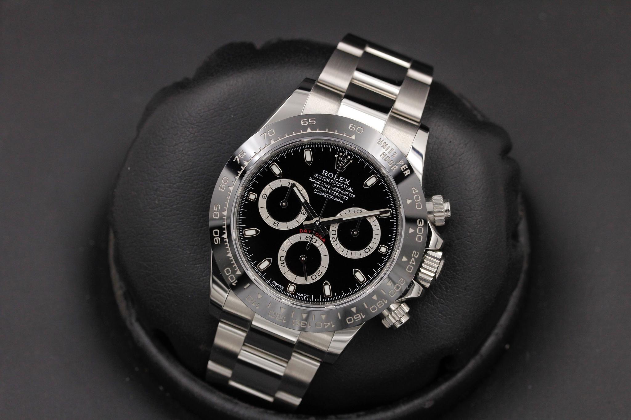 Watch Image 9