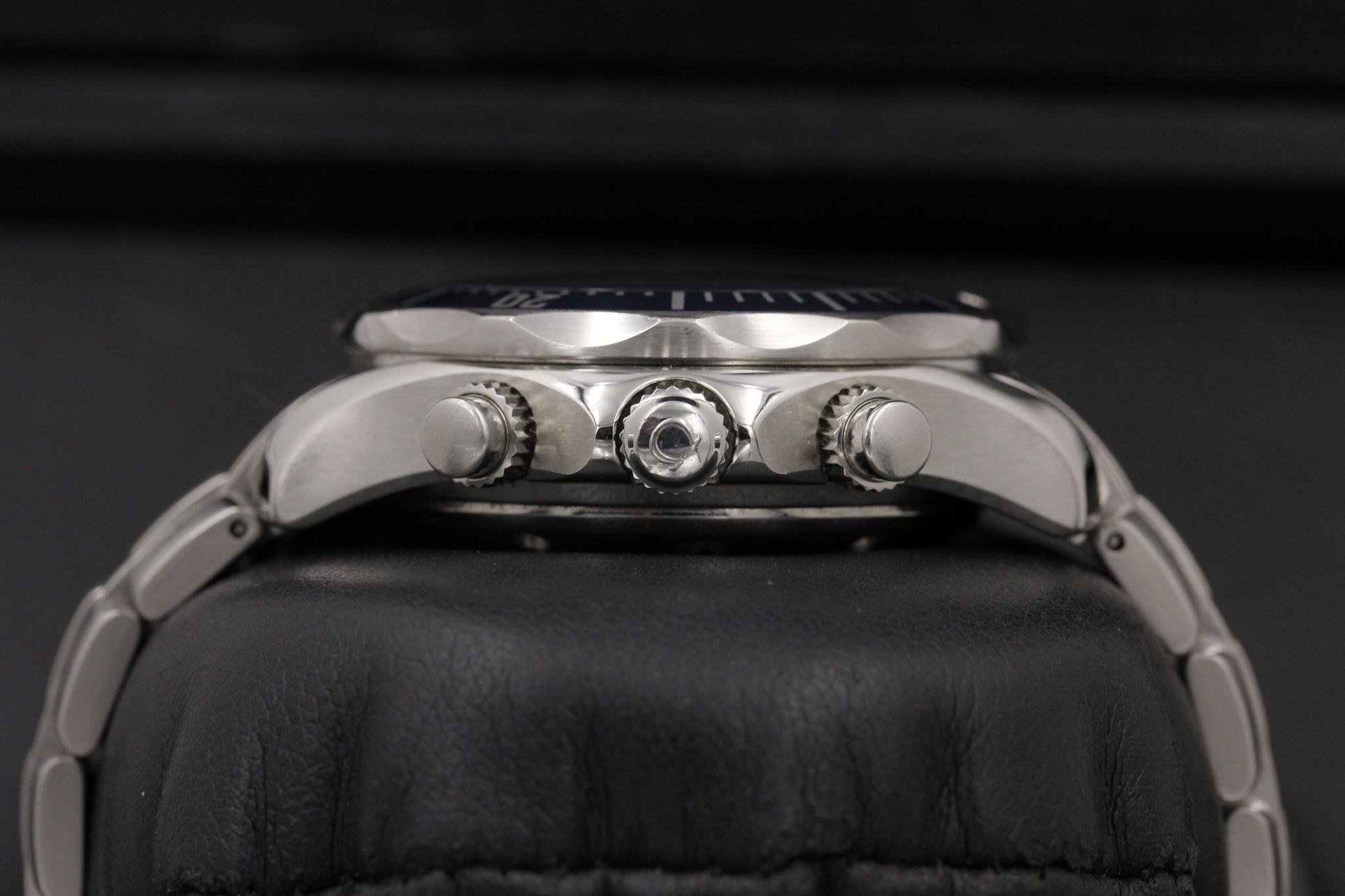 Watch Image 3