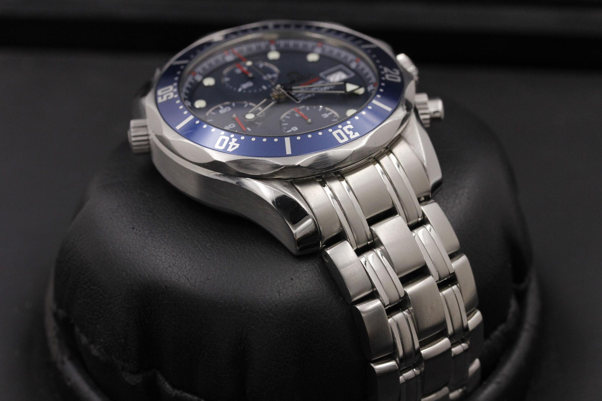 Watch Image 6
