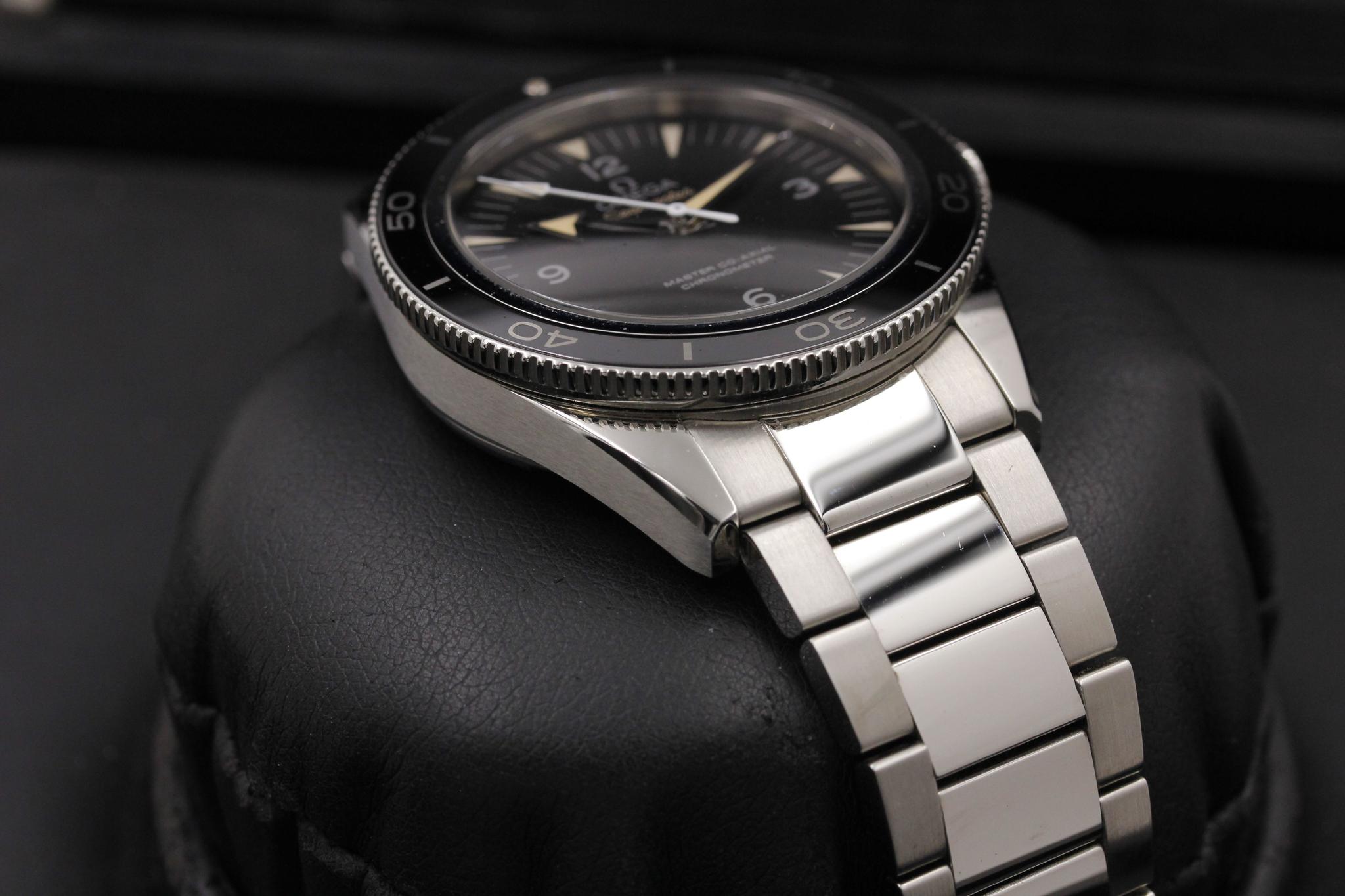 Watch Image 6