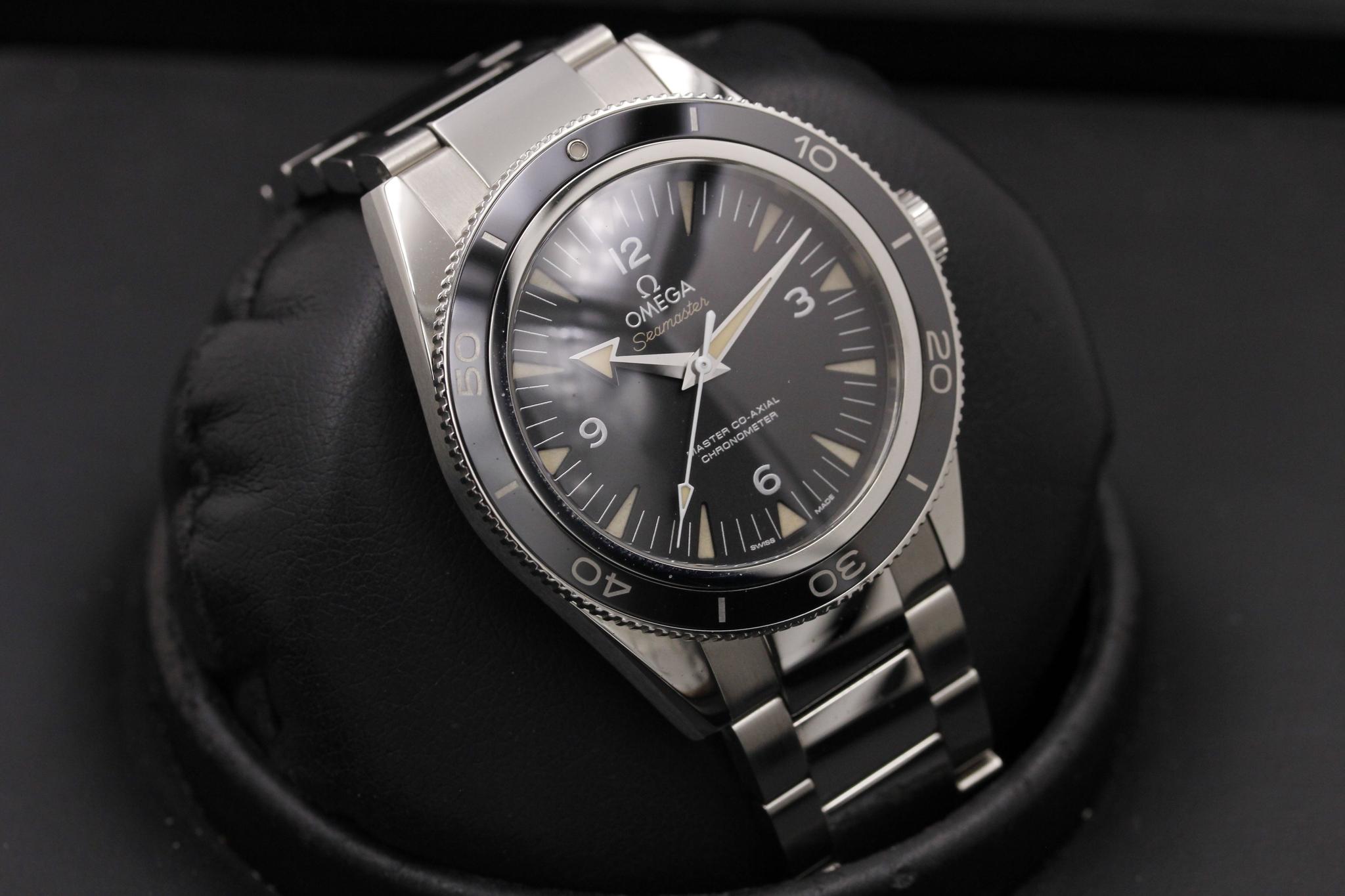Watch Image 10