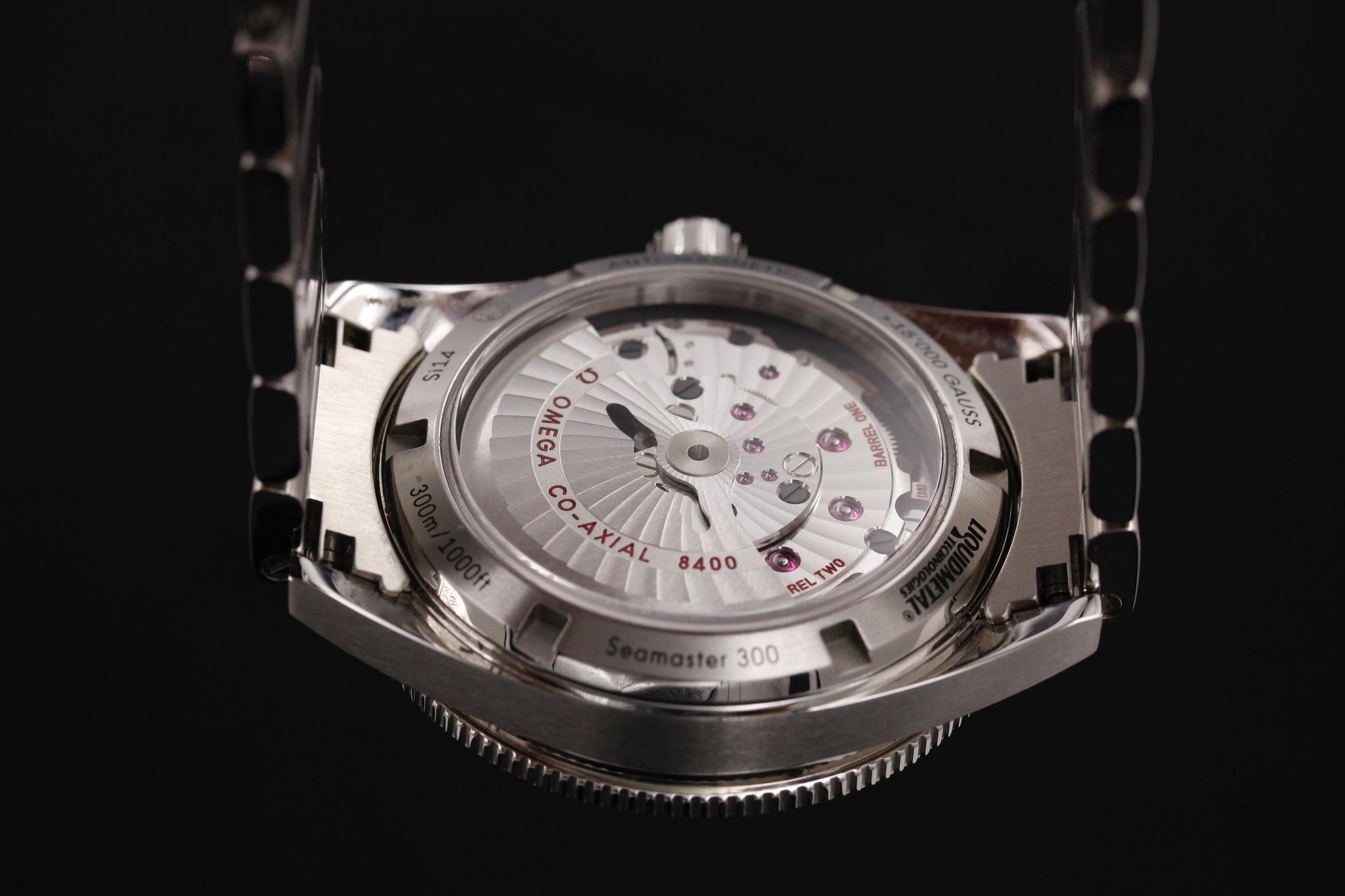 Watch Image 7