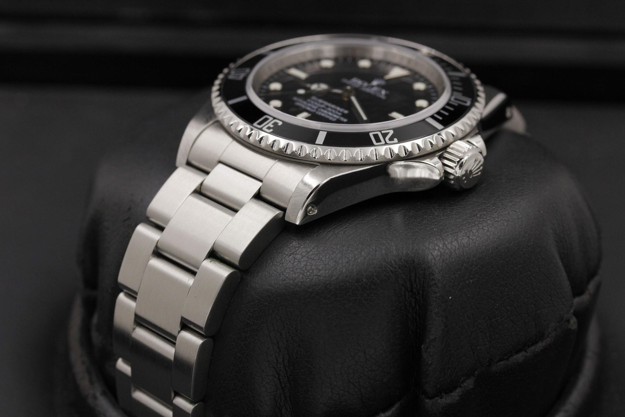 Watch Image 2