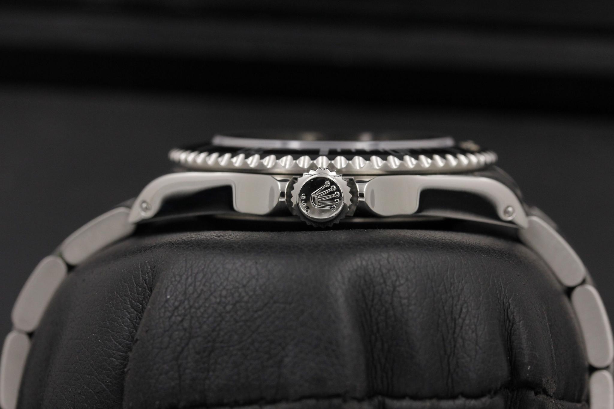 Watch Image 3