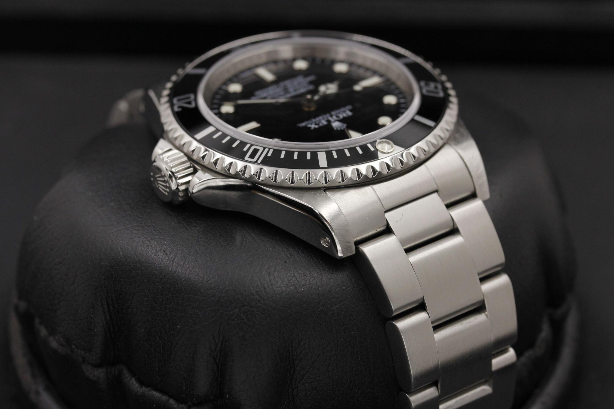 Watch Image 4