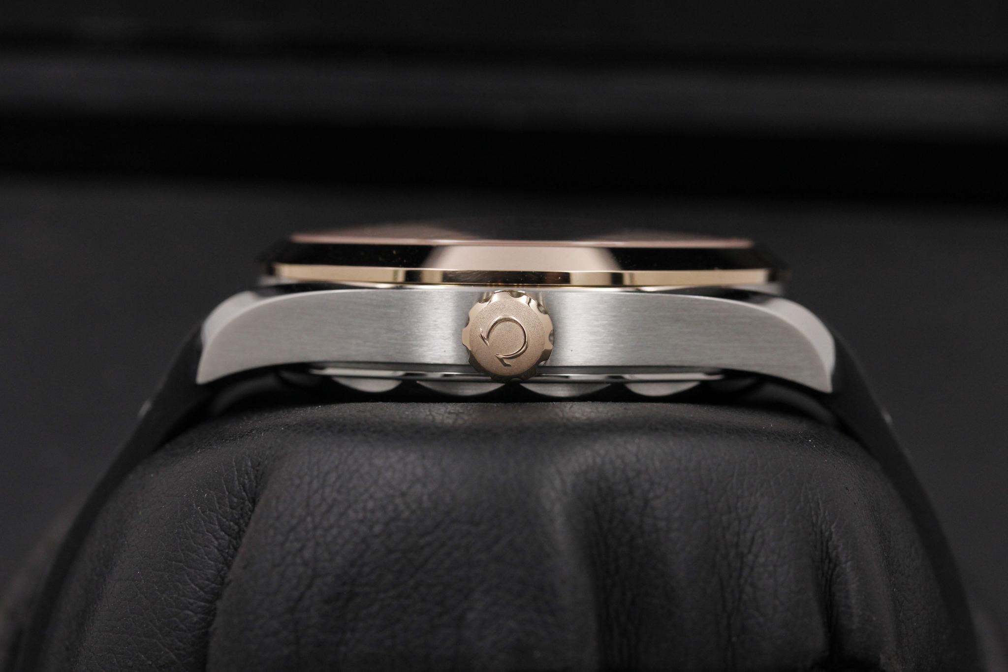 Watch Image 3