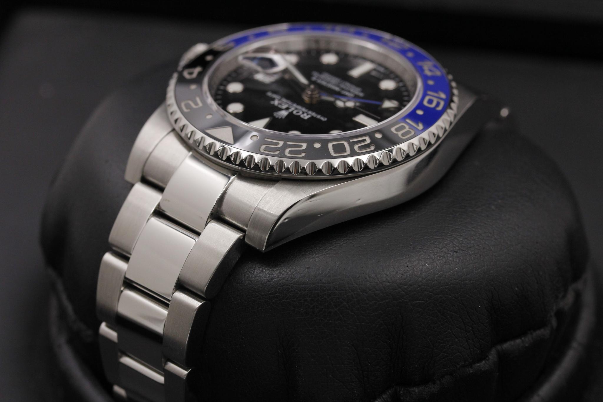 Watch Image 5