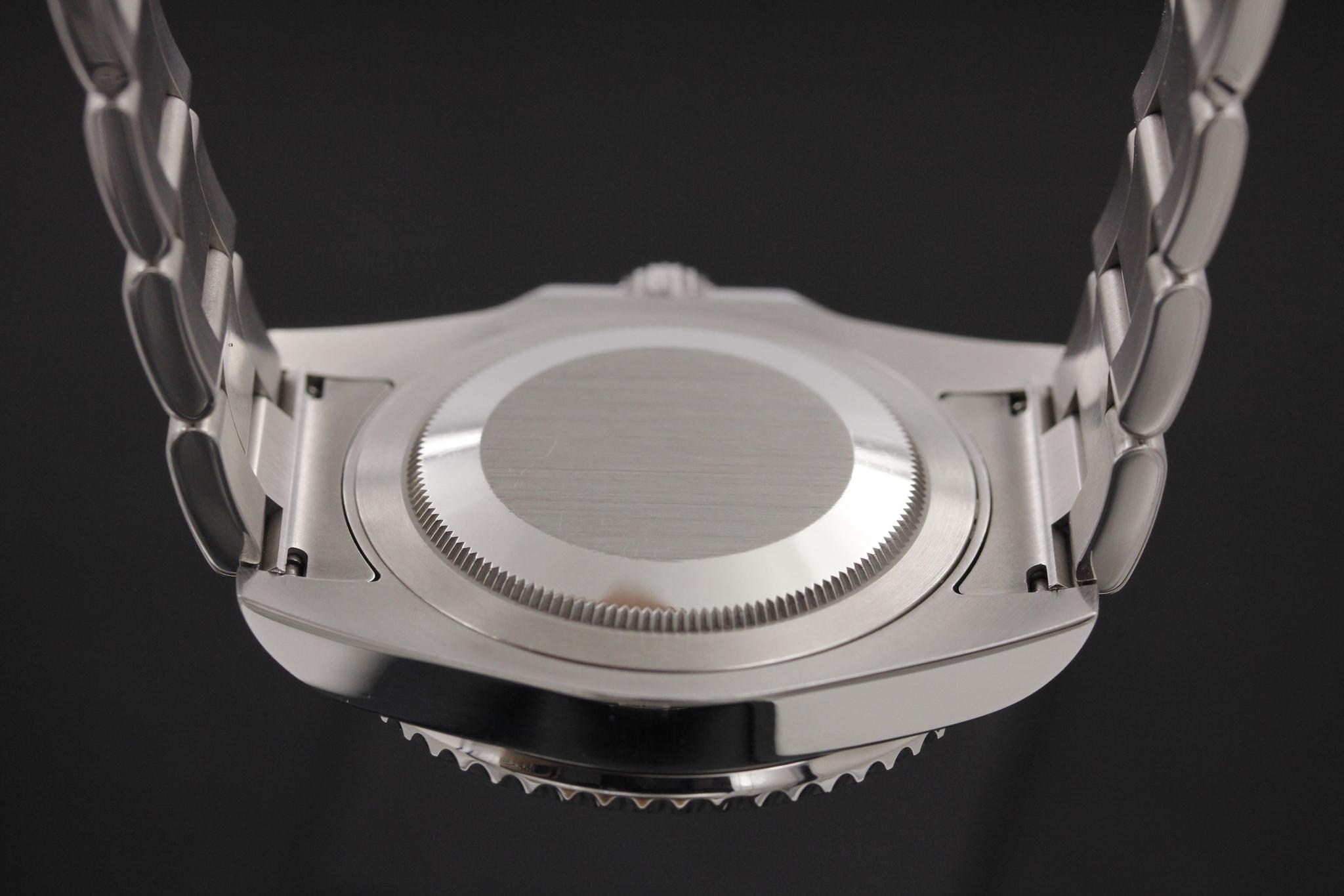 Watch Image 7